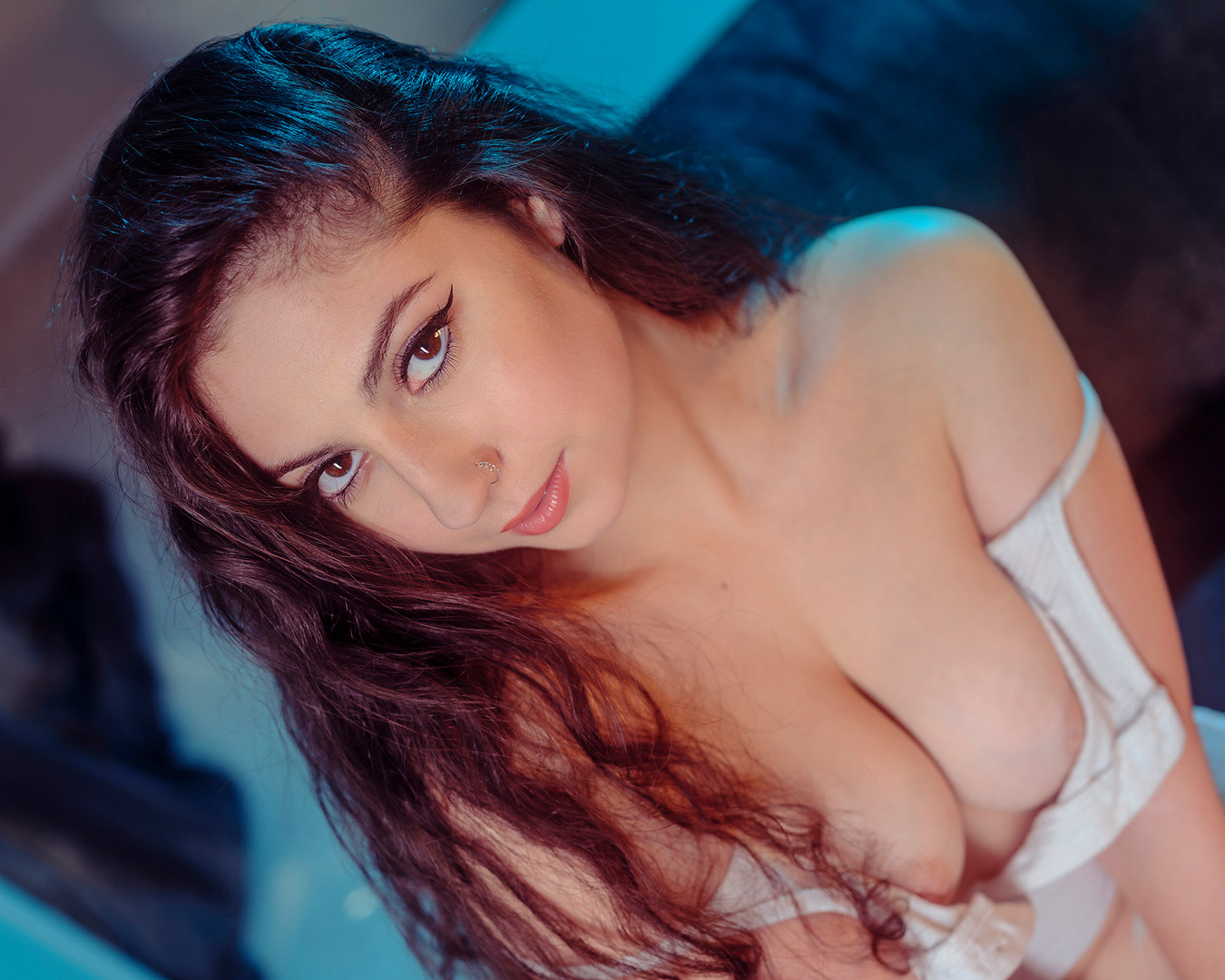 ◊  Lavish Crystal  ◊