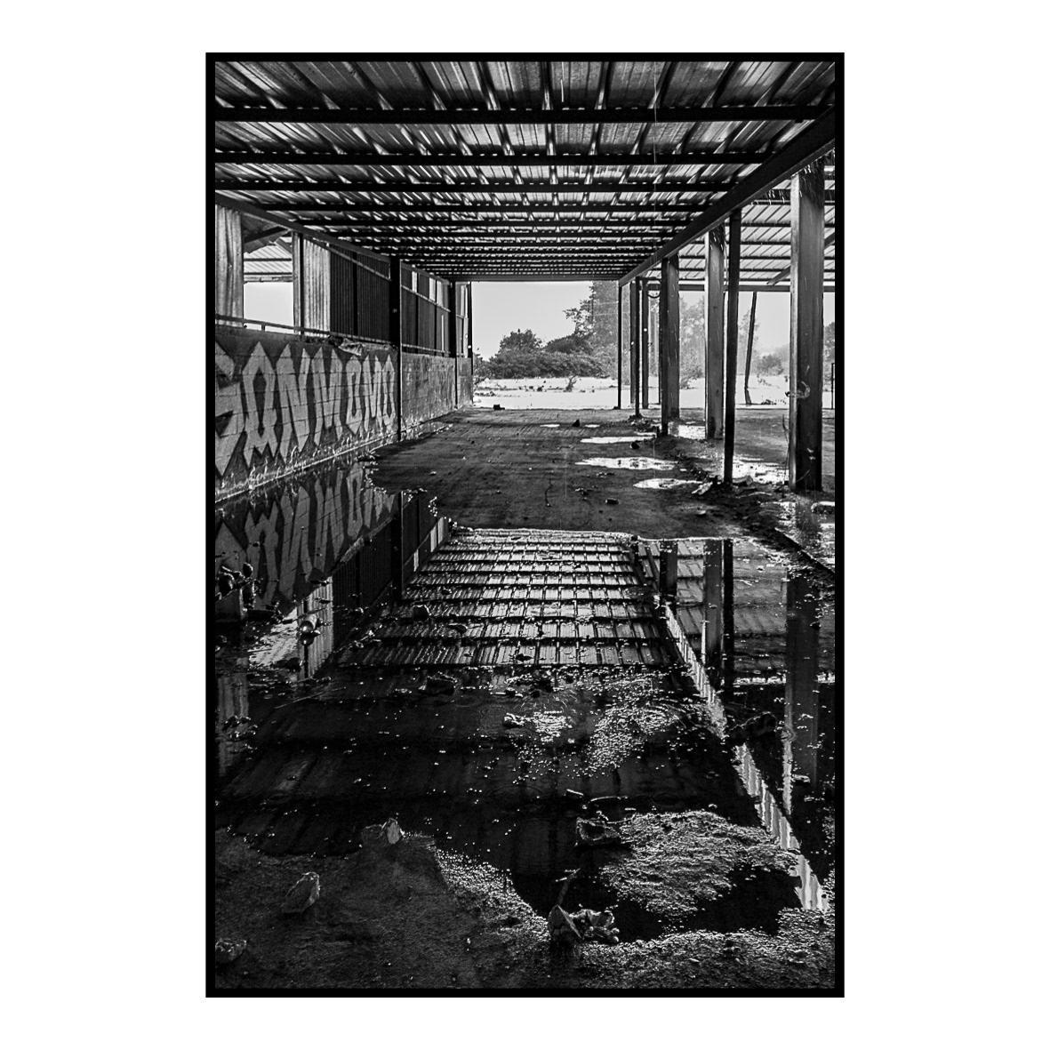 A l’abri de la pluie - Malzéville Juillet - 2017