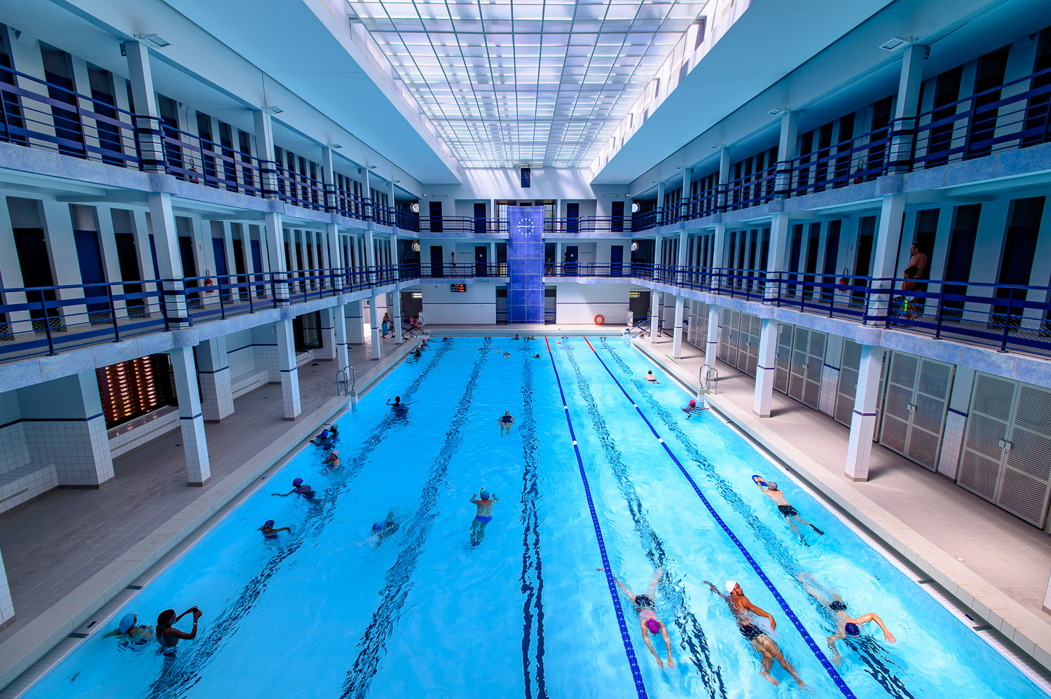 La nouvelle piscine Alice Milliat à Pantin pendant les fortes chaleurs. Pantin, 15 juillet 2022.
