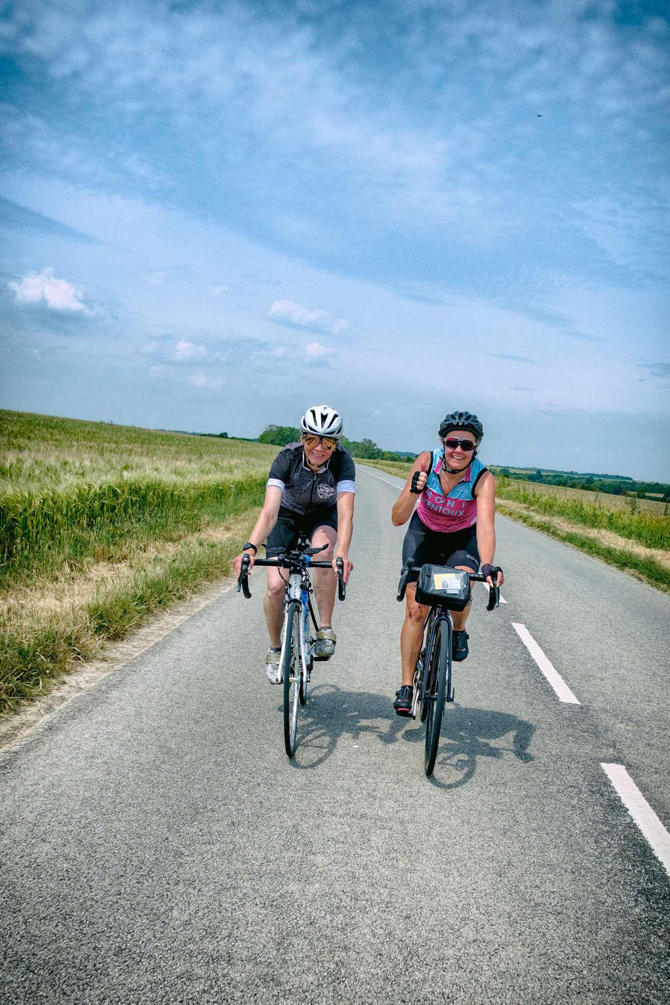 Pour la troisième année consécutive, l’Audax Club Parisien propose un Brevet de Randonneurs Mondiaux de 200 km, ouvert exclusivement aux cyclistes féminines.L’objectif est de mettre en lumière la pratique du cyclisme féminin de longue distance, et de réunir les rouleuses de tous horizons. Paris et région parisienne, 17 juin 2023.