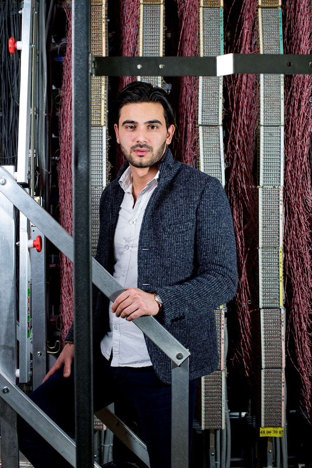 Focus métiers Orange : Muhammed Demir, chargé d'affaires aménagement réseaux. Paris, 9 février 2016.