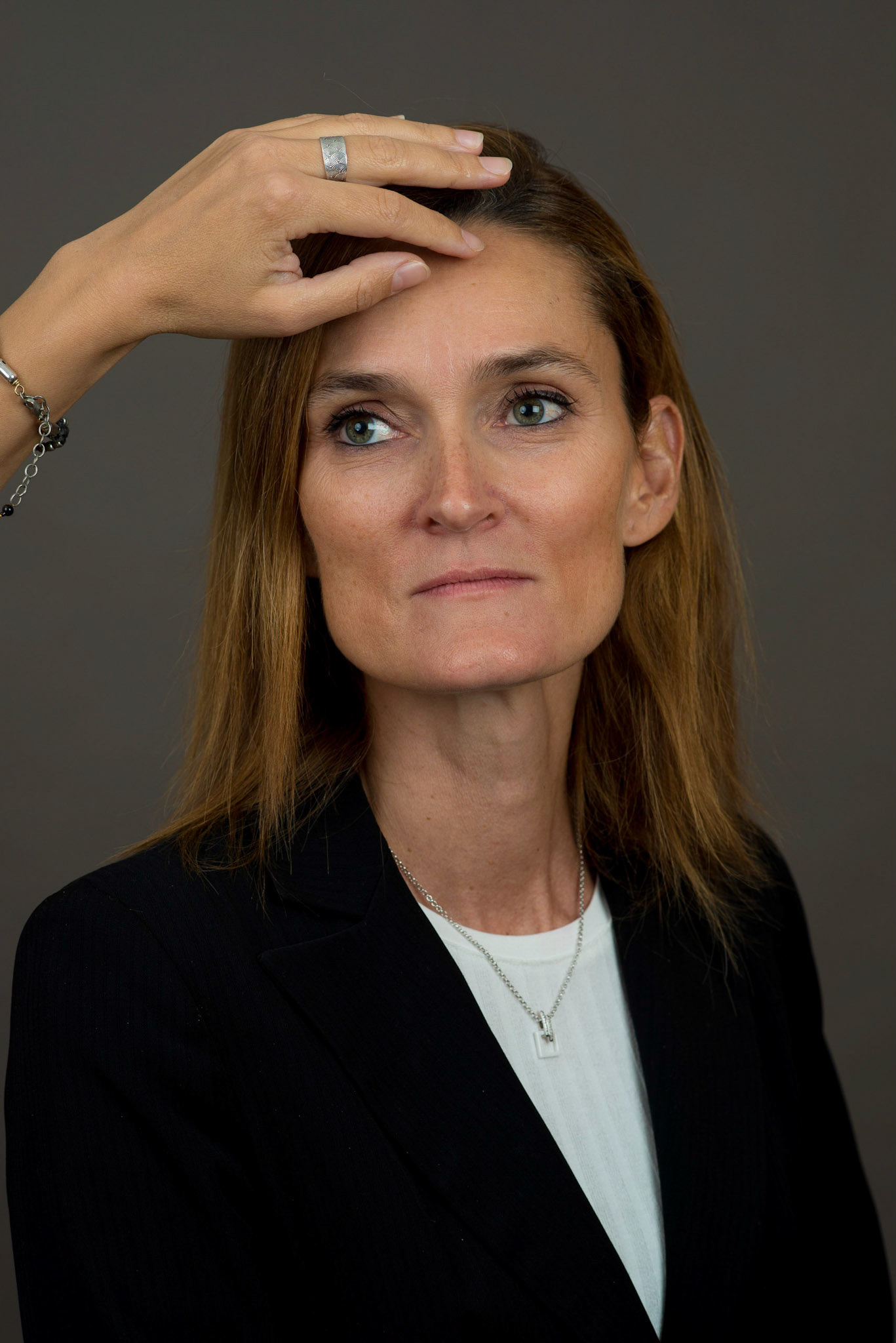 Série de portraits des membres de la rédaction du journal l'Etudiant. 2017