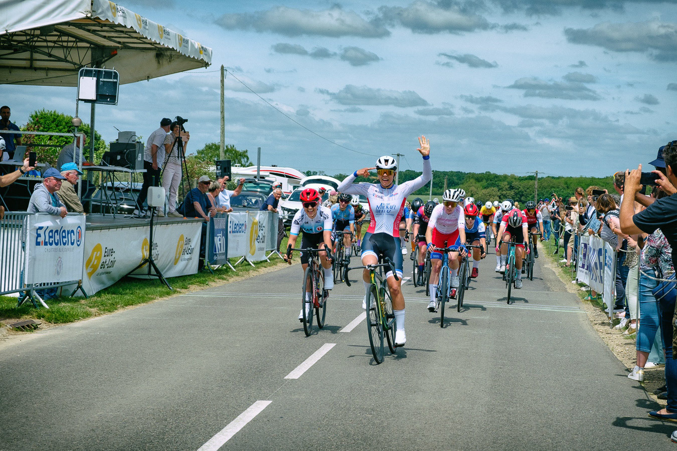 Finale des routes de l'Ouest Féminine 2025. Course cycliste féminine à étapes regroupant les meilleures coureuses en catégories U15,U17,U19. La gault Saint Denis, 29 Mai 2025.