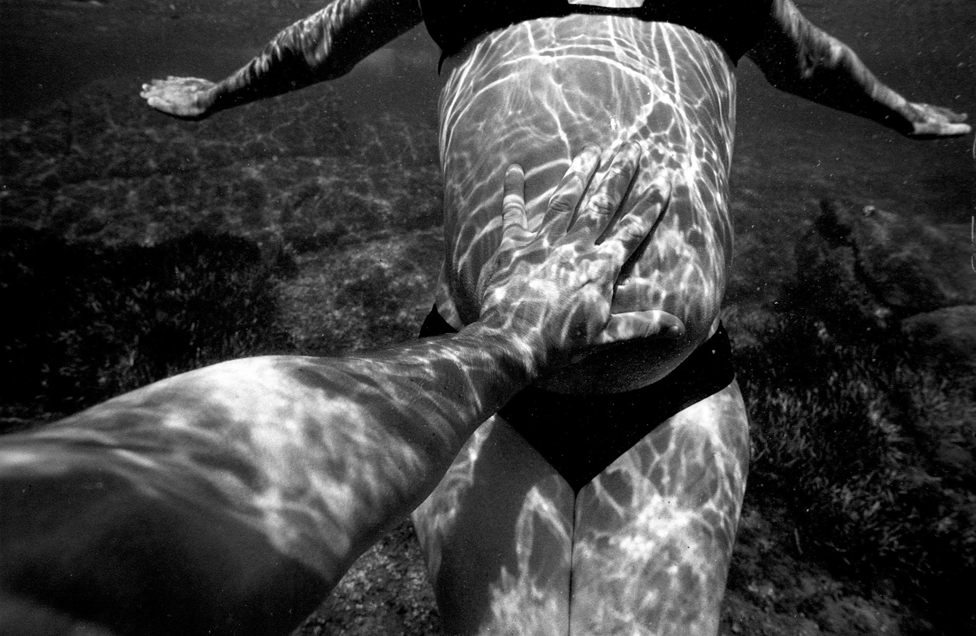 9 mois et toi : suite photographique sur les 9 mois d'une femme enceinte.France, mars-septembre 2006