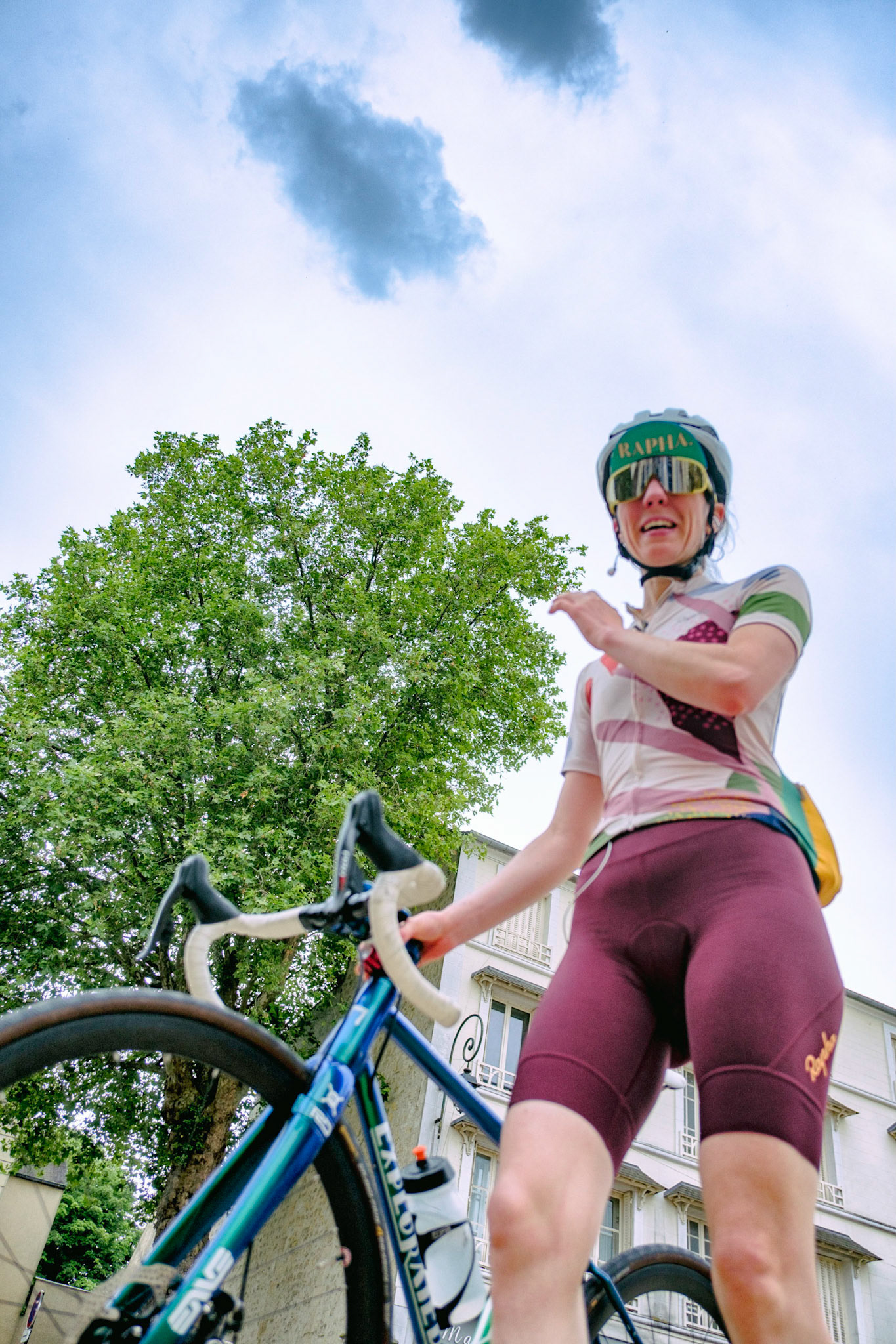 Pour la troisième année consécutive, l’Audax Club Parisien propose un Brevet de Randonneurs Mondiaux de 200 km, ouvert exclusivement aux cyclistes féminines.L’objectif est de mettre en lumière la pratique du cyclisme féminin de longue distance, et de réunir les rouleuses de tous horizons. Paris et région parisienne, 17 juin 2023.