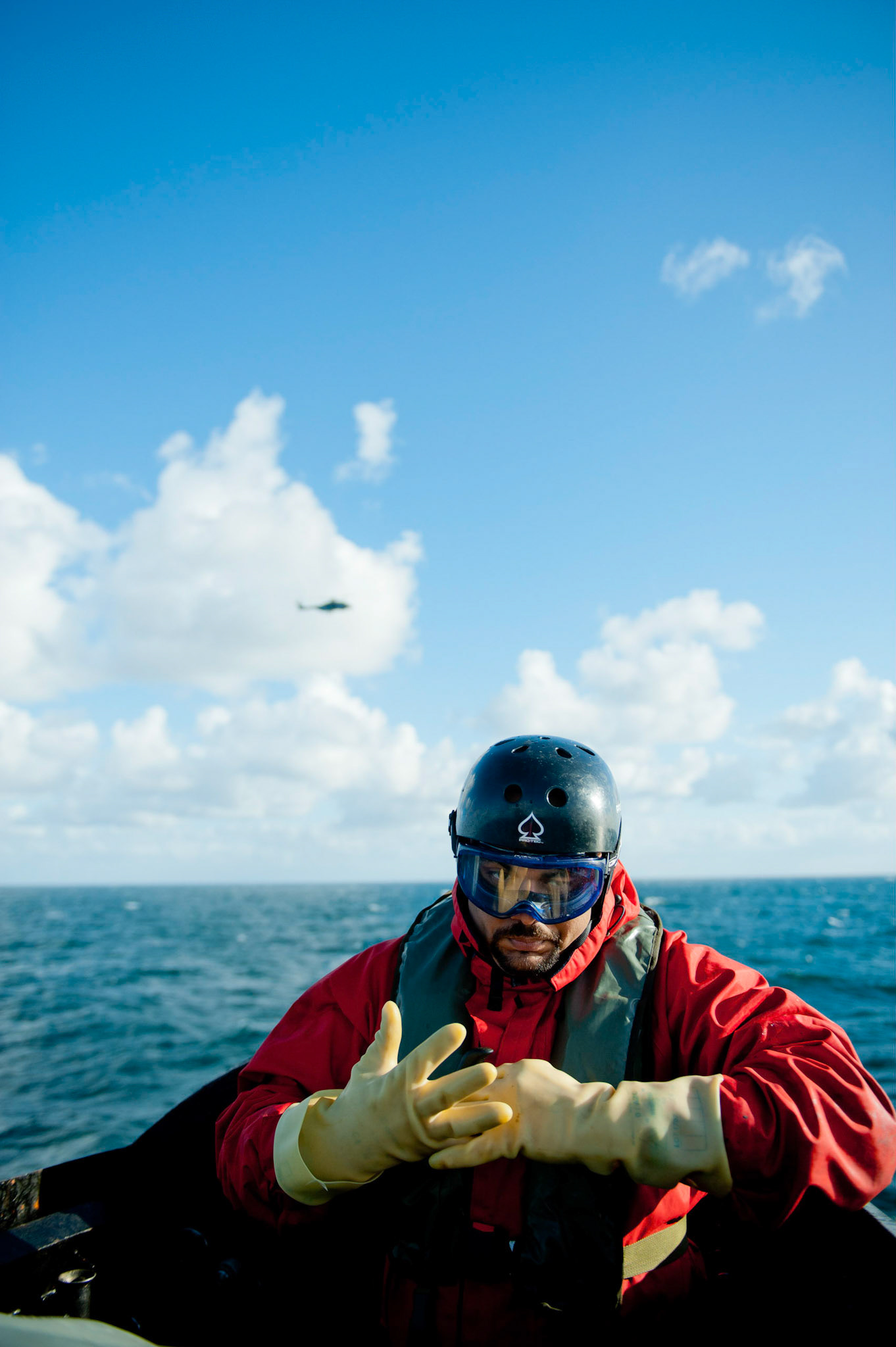 A bord du sous-marin nucléaire lanceur d'engins (SNLE) Le Téméraire. Atlantique nord, avril 2012