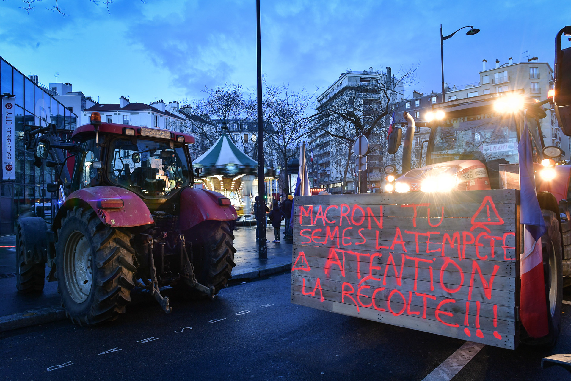 Farmers participate with their tractors in a demonstration in Paris on February 23, 2024. Firas Abdullah / Abaca Press