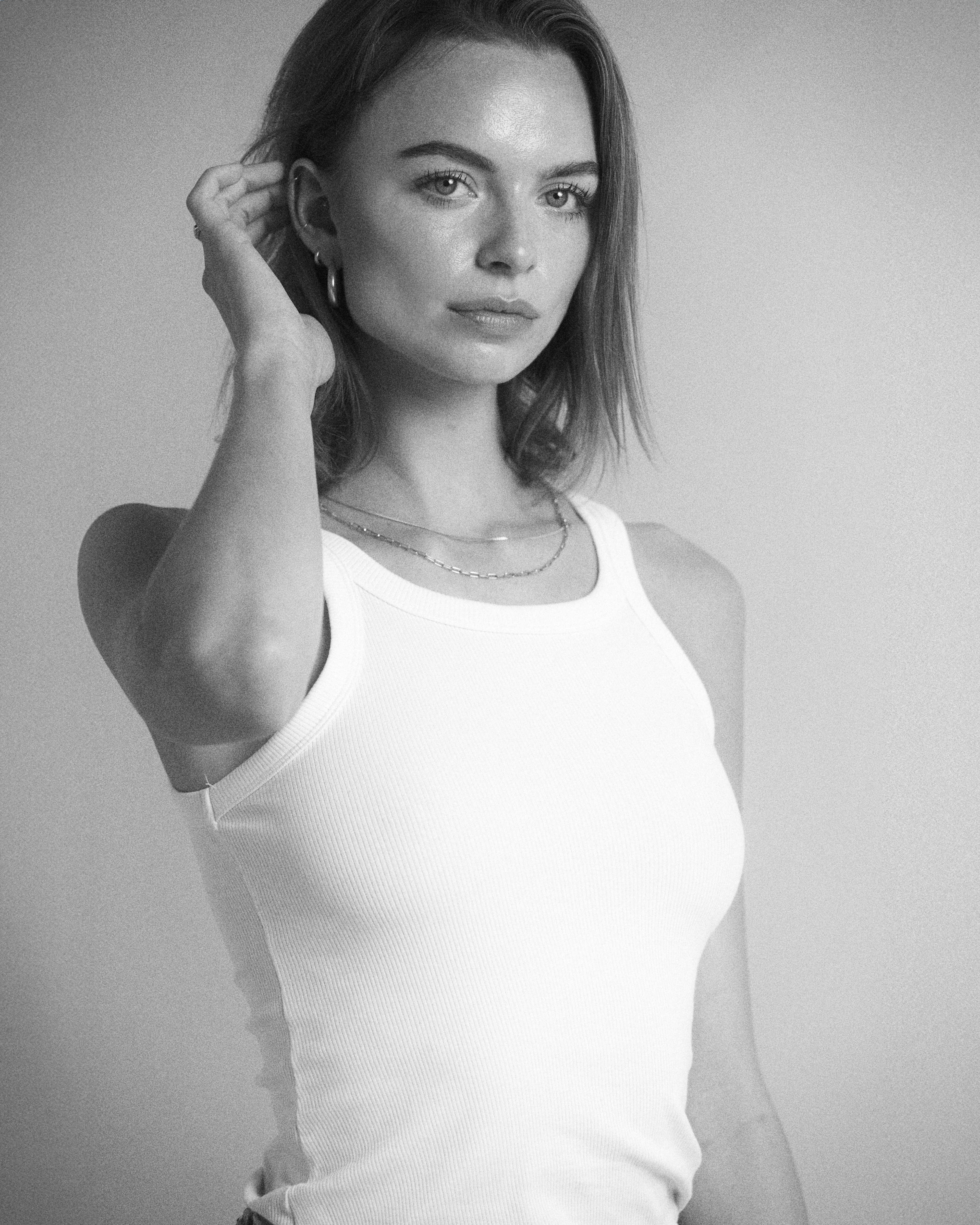 Noor van de Loo is a model with Elite Models Amsterdam, seen here in monochrome photos taken by Joe M (aka JMstudio)