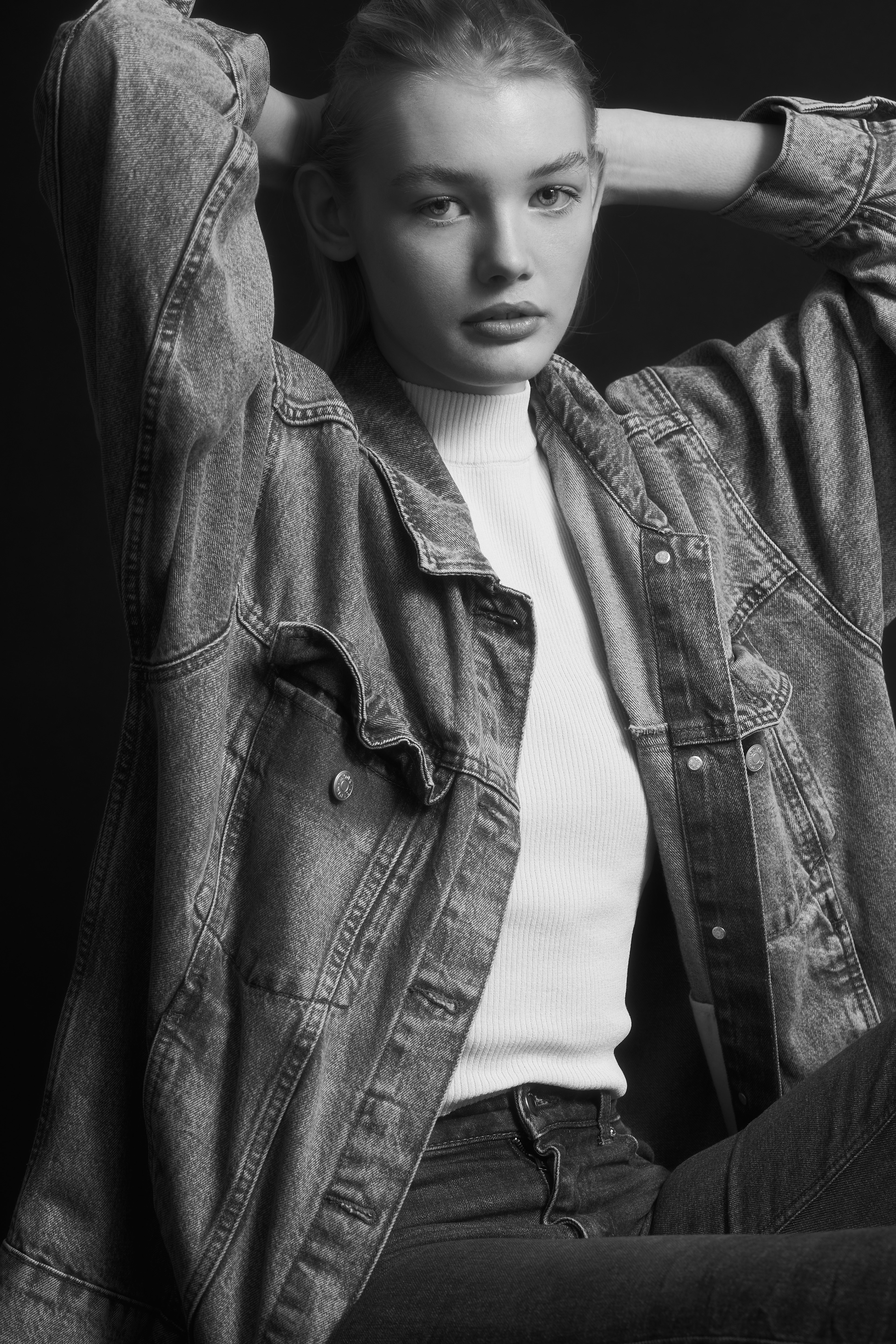 Dutch Fashion model Gabreille Tappel with Future Faces in Amsterdam shot by JMstudio in Double Denim