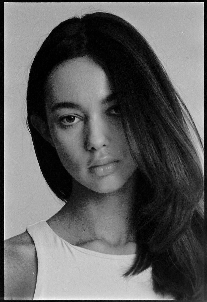 Romana Meijer shot on Fomapan 400 developed in Adox Adonal 50:1 for 11 minutes.