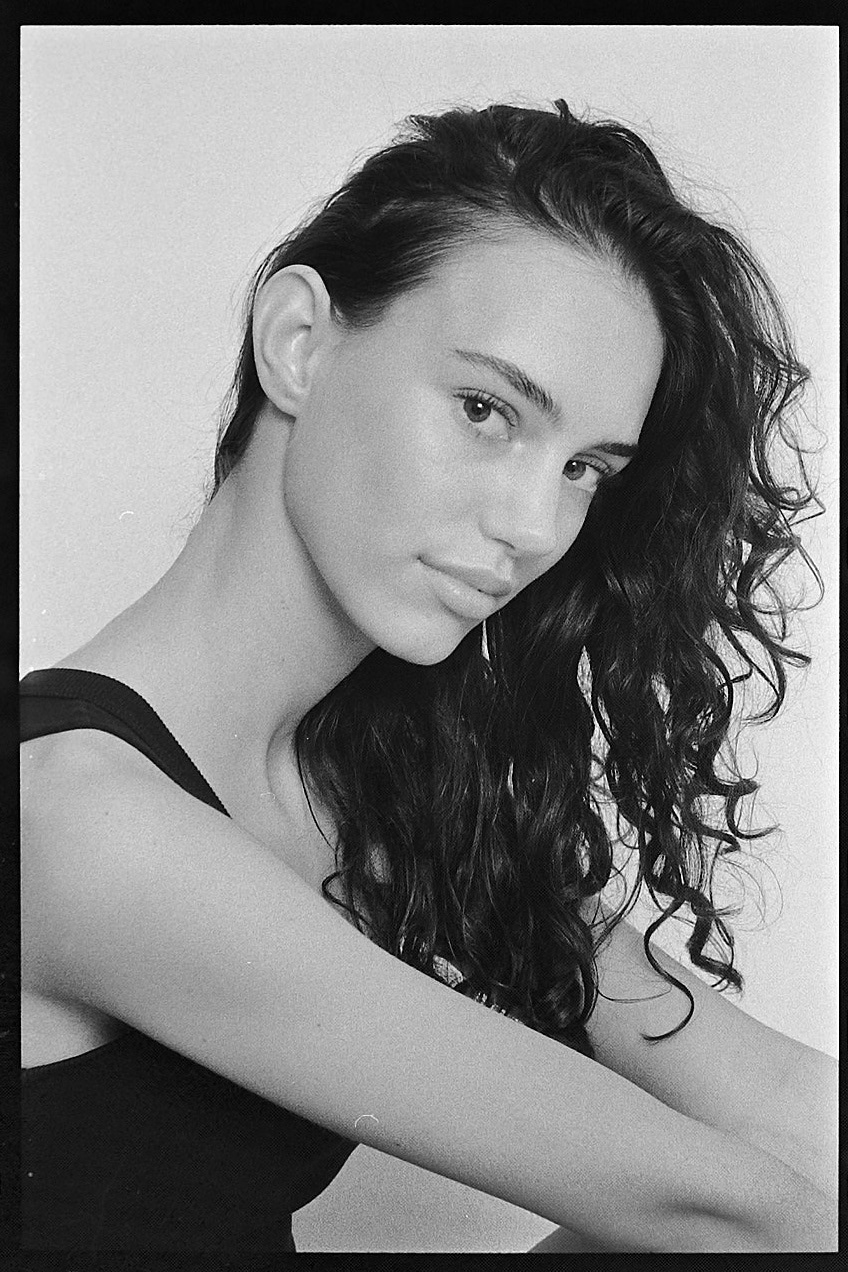 Robine Bitter from Elite Amsterdam shot on Fomapan 400 developed in Adox Adonal 50:1 for 11 minutes.