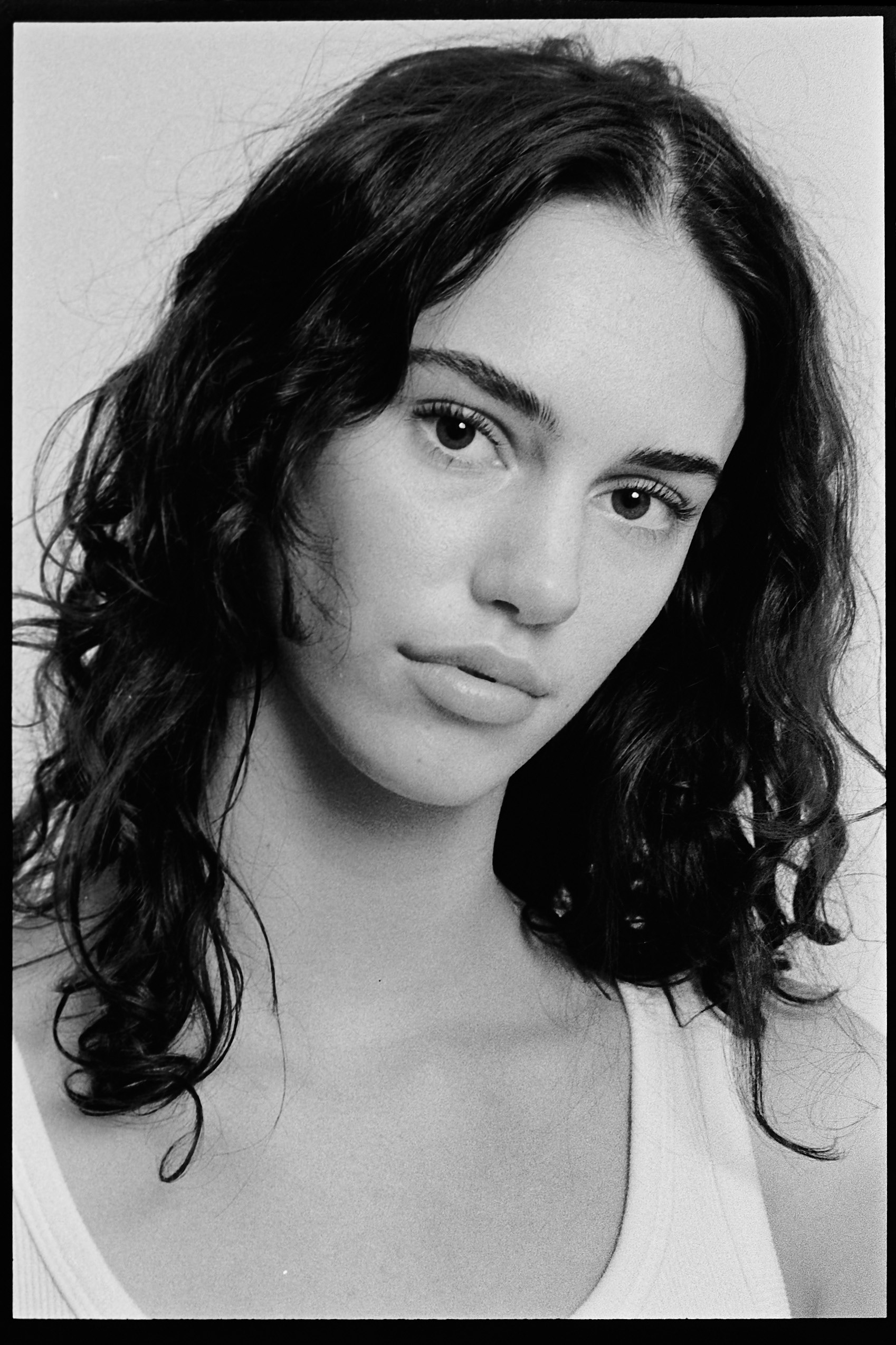 Robine Bitter from Elite Amsterdam shot on Fomapan 400 developed in Adox Adonal 50:1 for 11 minutes.