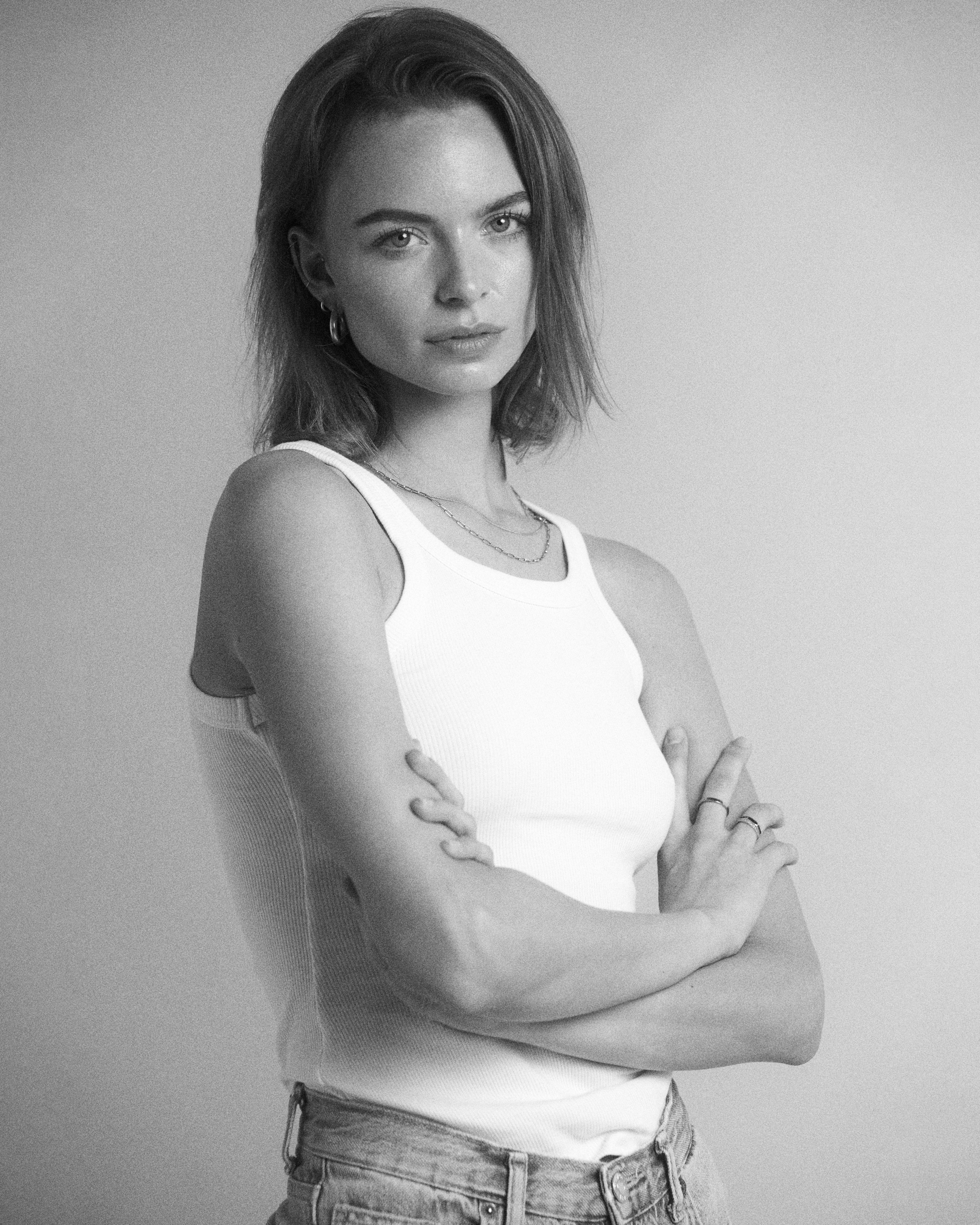 Noor van de Loo is a model with Elite Models Amsterdam, seen here in monochrome photos taken by Joe MacMillan (aka JMstudio)