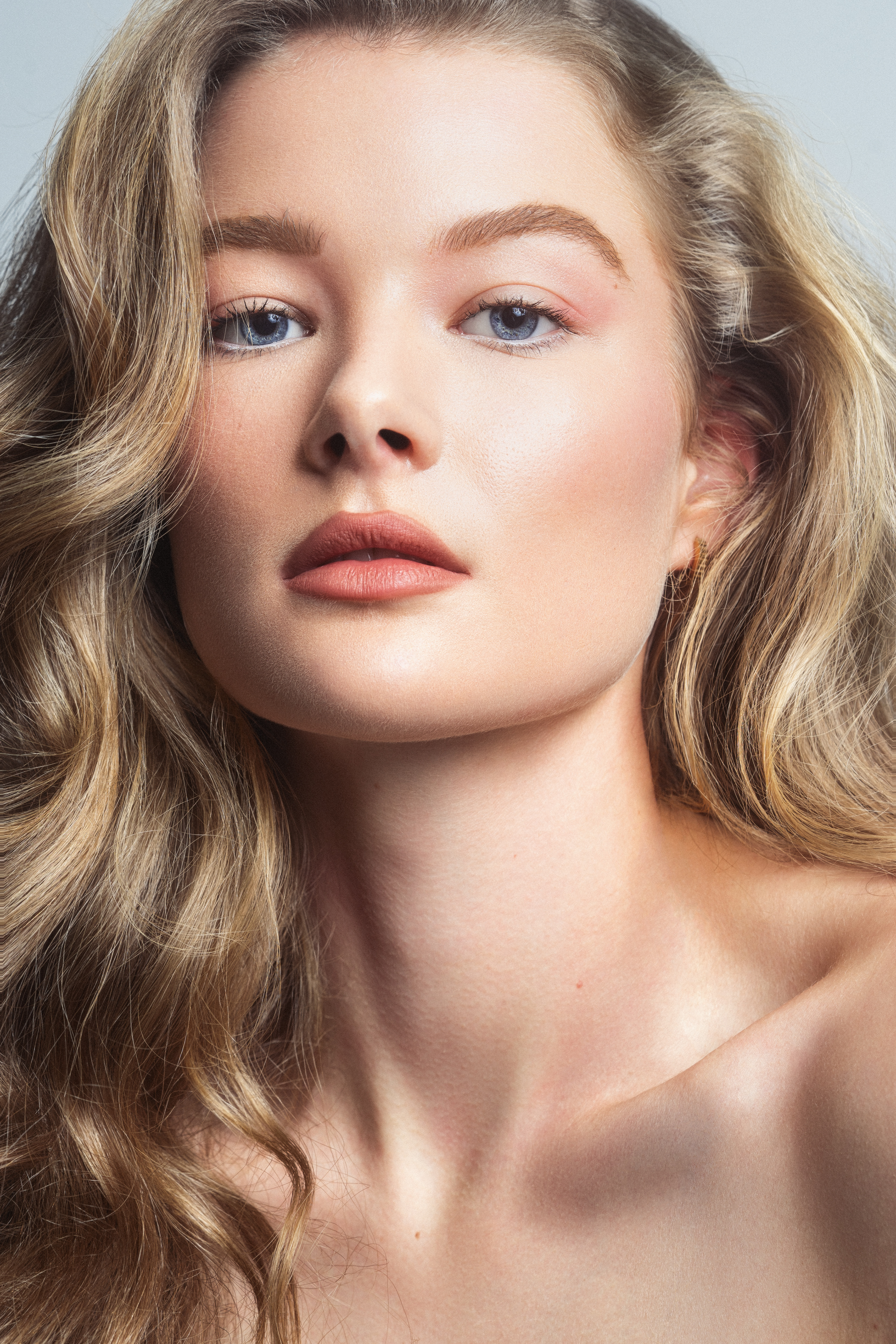 Noa Spoormaker is a fashion model with VDM in Amsterdam. Here she is shot by JMstudio in beauty photographs