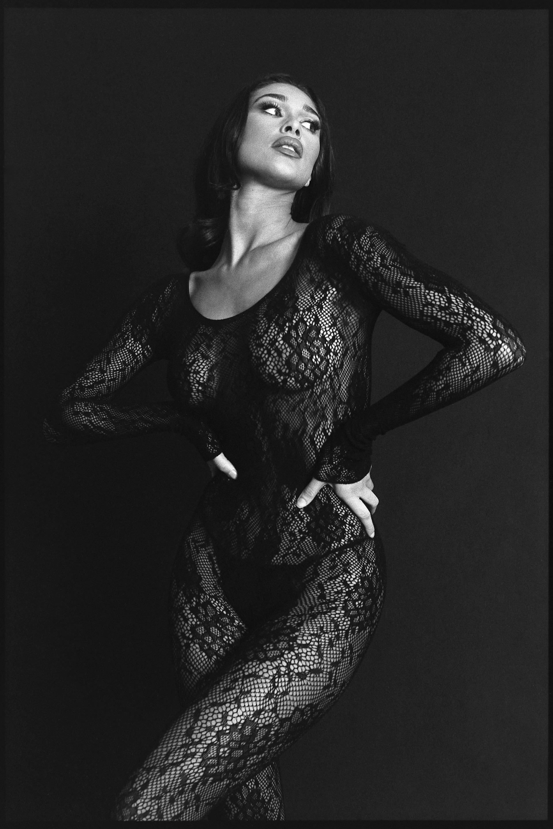 Shayna Senior from Elite Amsterdam shot on Fomapan 100 developed in Adox Adonal 50:1 for 9 minutes.