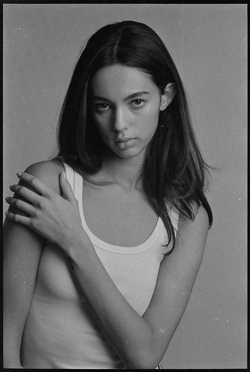 Romana Meijer shot on Fomapan 400 developed in Adox Adonal 50:1 for 11 minutes.