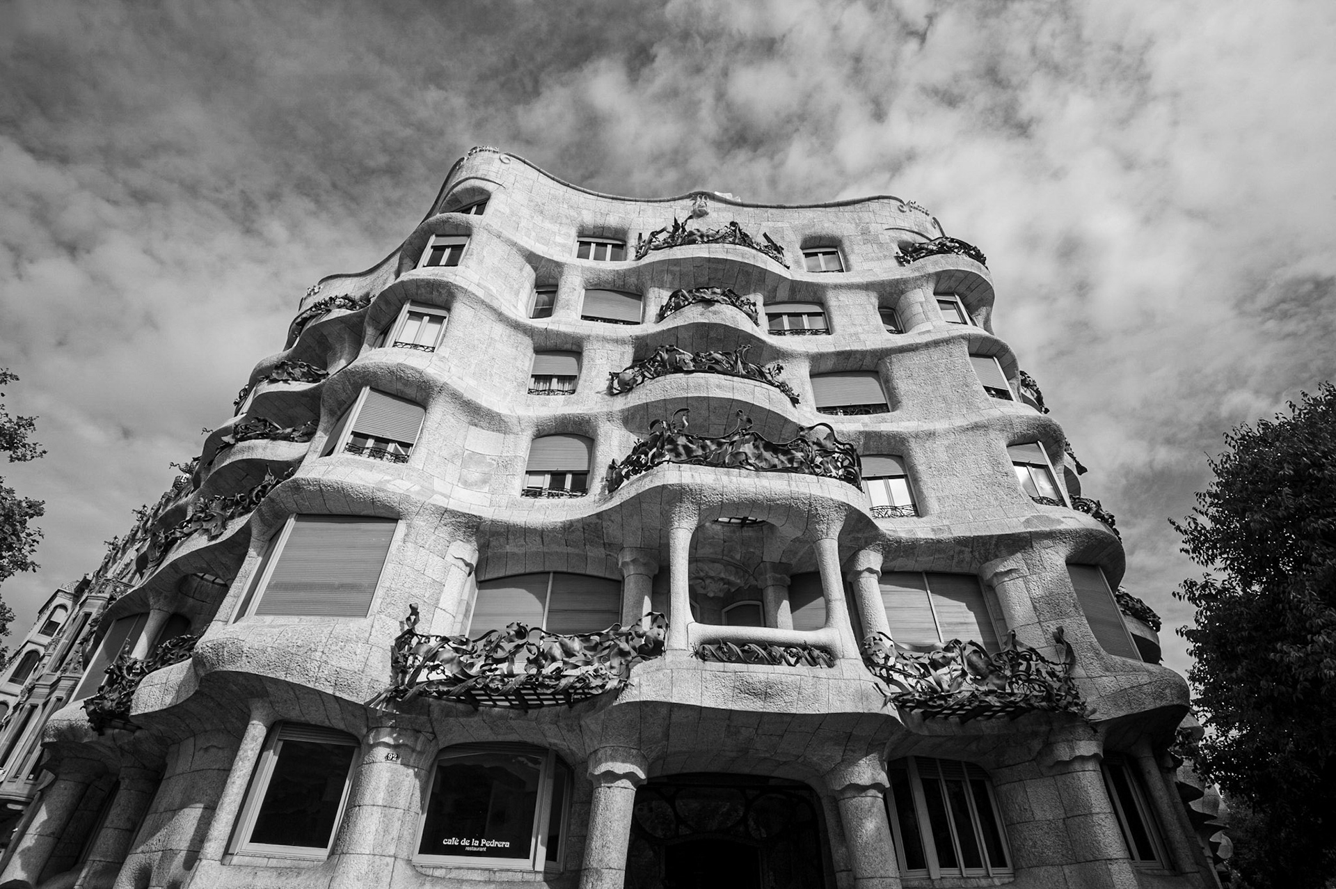 Casa Milà