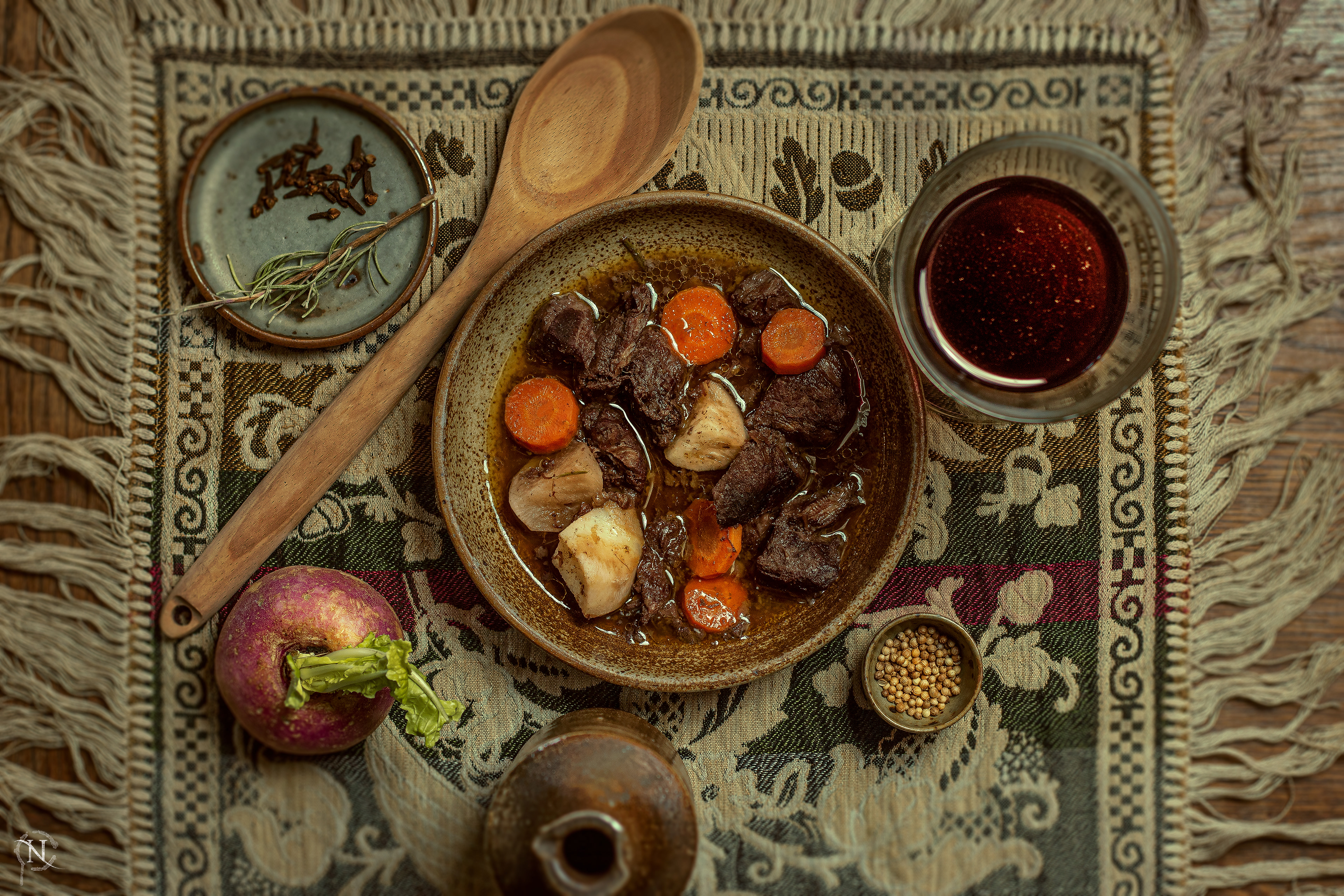 Medieval cuisine recreated from historical culinary sources — researched, translated, adapted, prepared and photographed by me, then served at the château