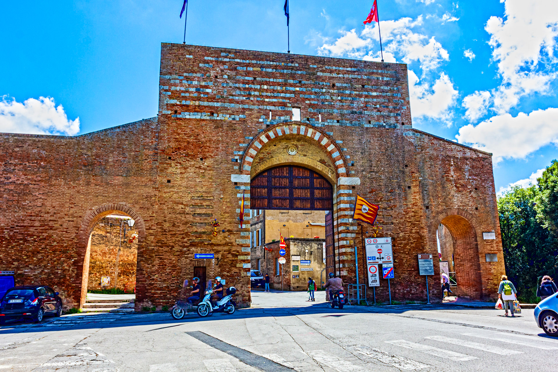 Porta San Marco, Siena 26 June 2024