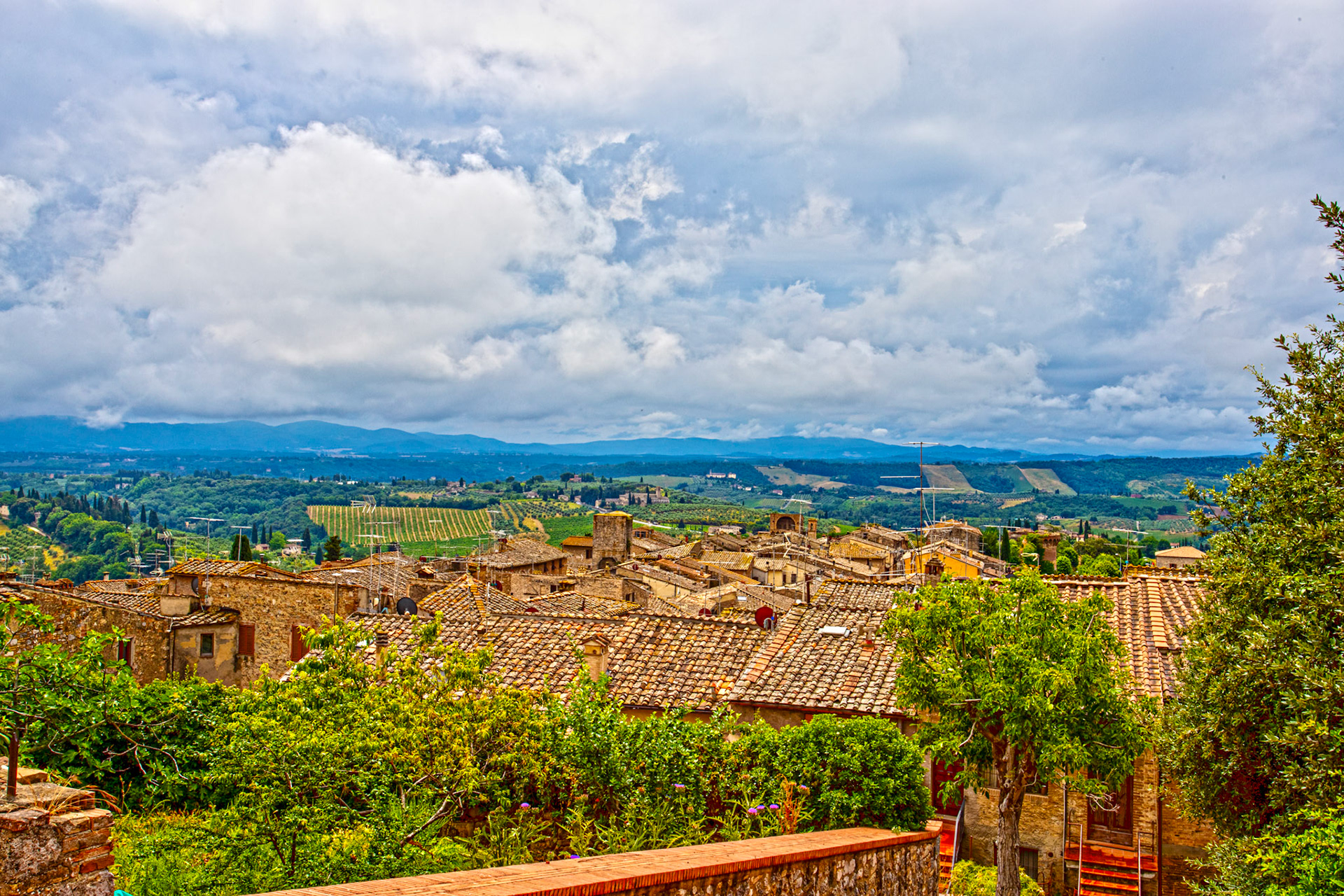 San Gimignano 24 June 2024