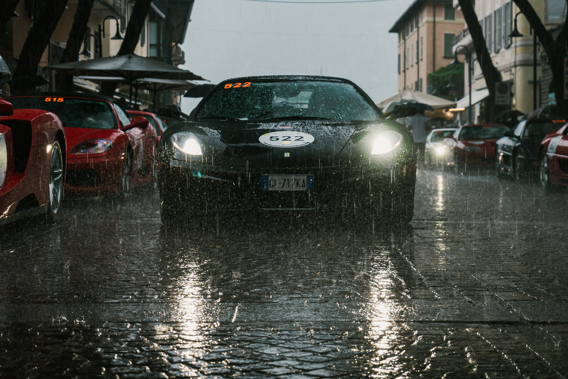 Ferrari 430 Scuderia in the rain - Starting point of the 2024 Mille Miglia