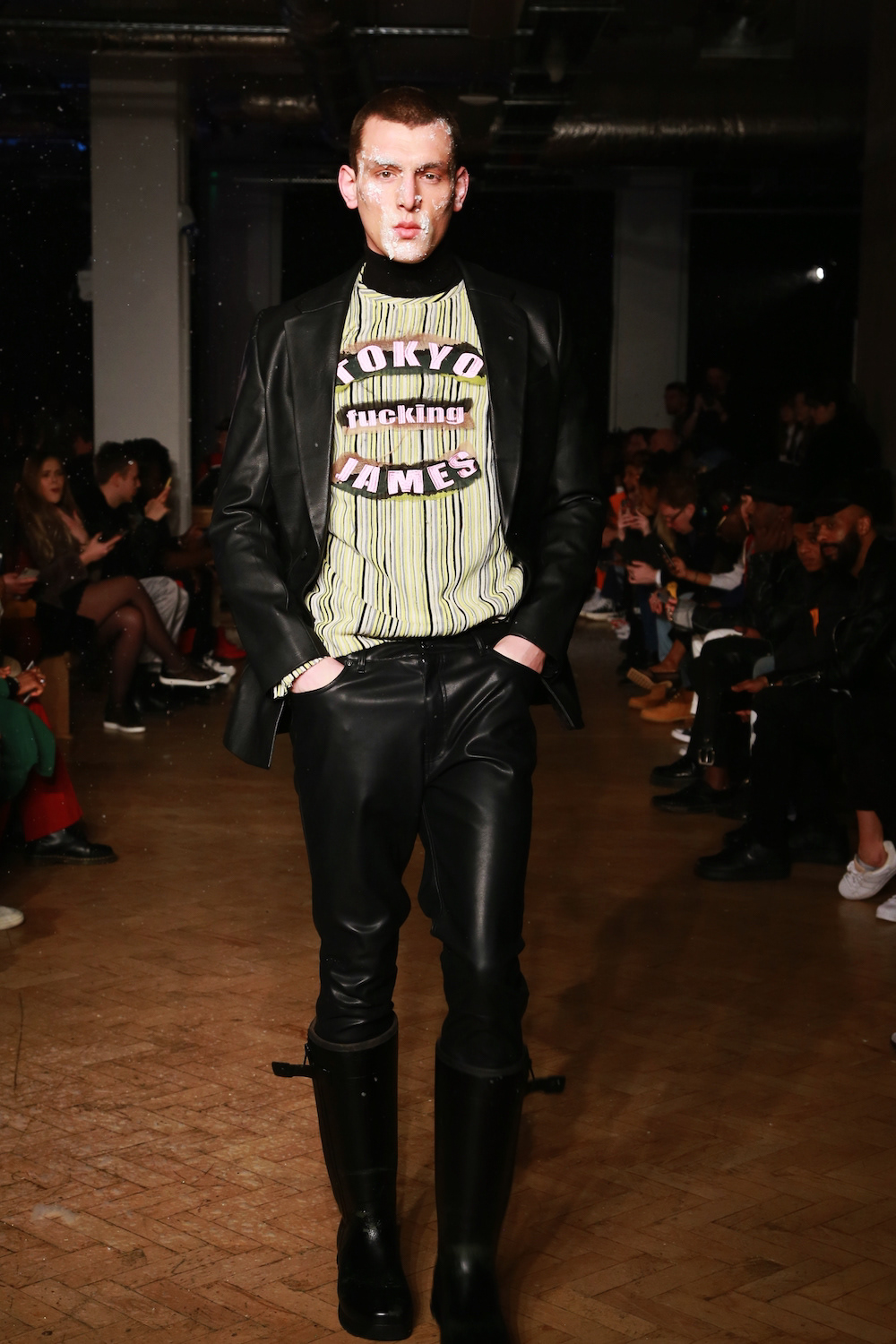 Look 29