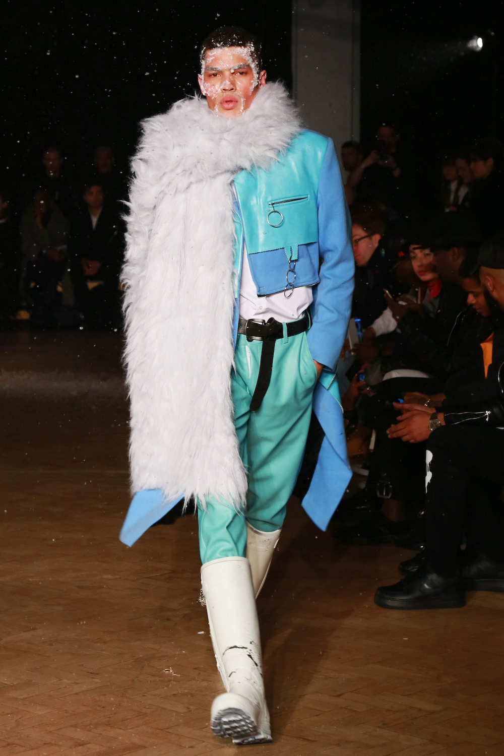 Look 26