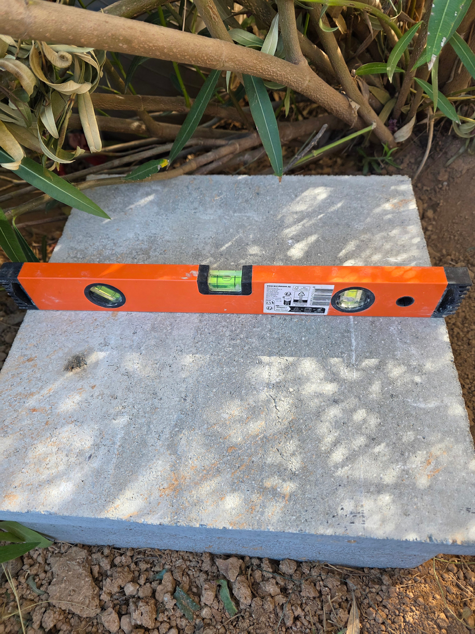 Finition avec couvercle en béton
