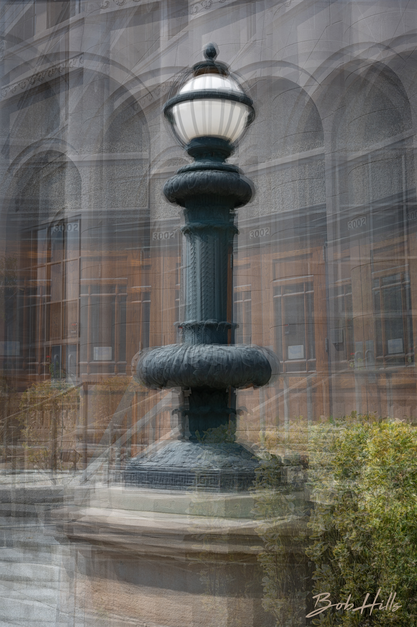 Stately Lamp In-The-Round