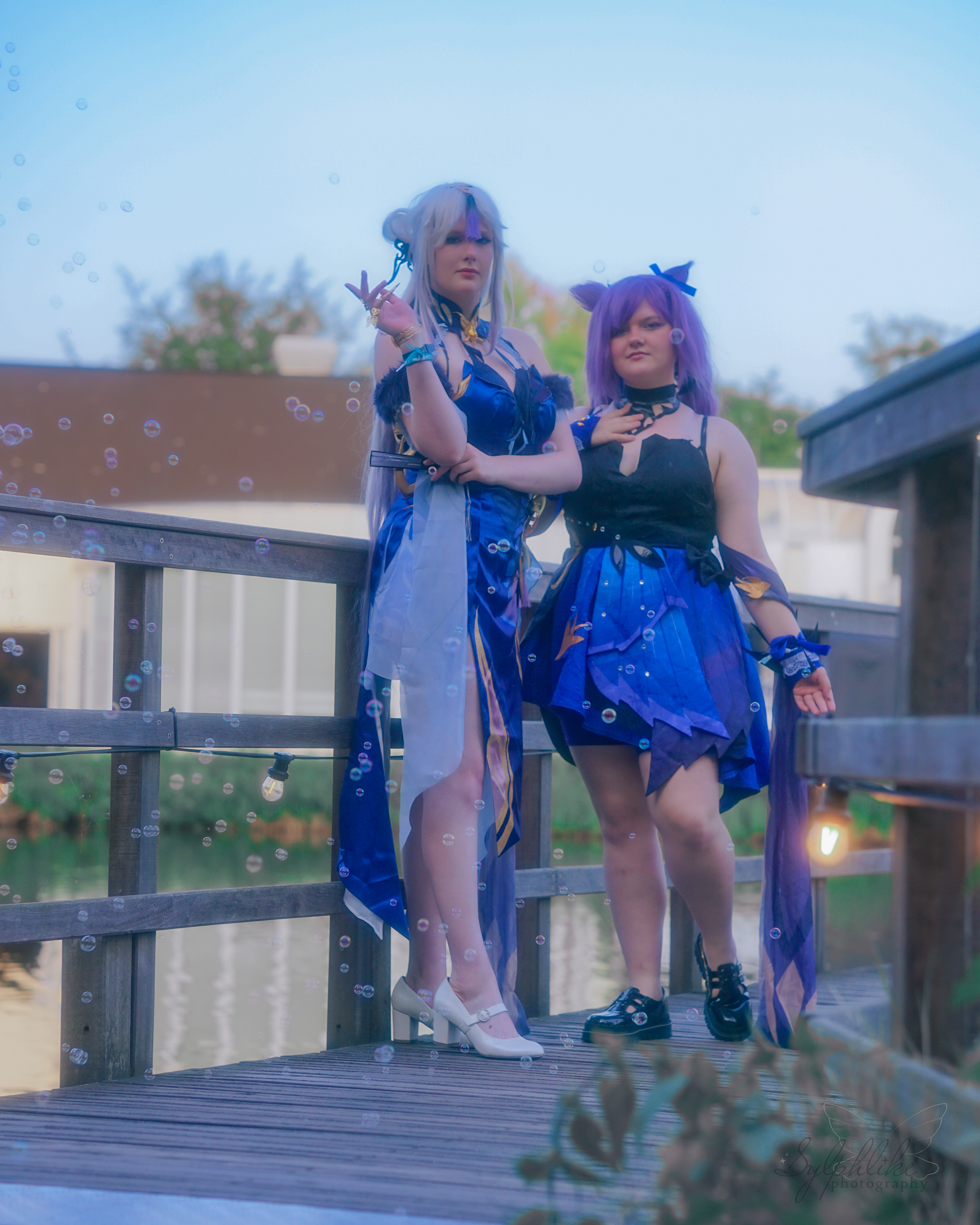 mizu.cosplays & naekoii