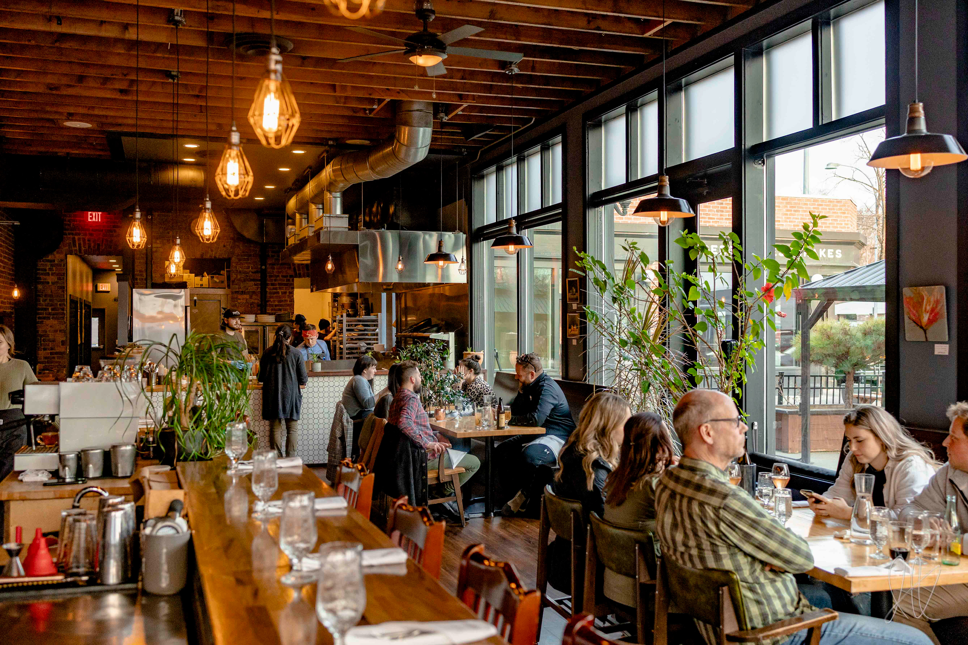 Diners enjoy dinner at the Best of Moscow award winning Lodgepole