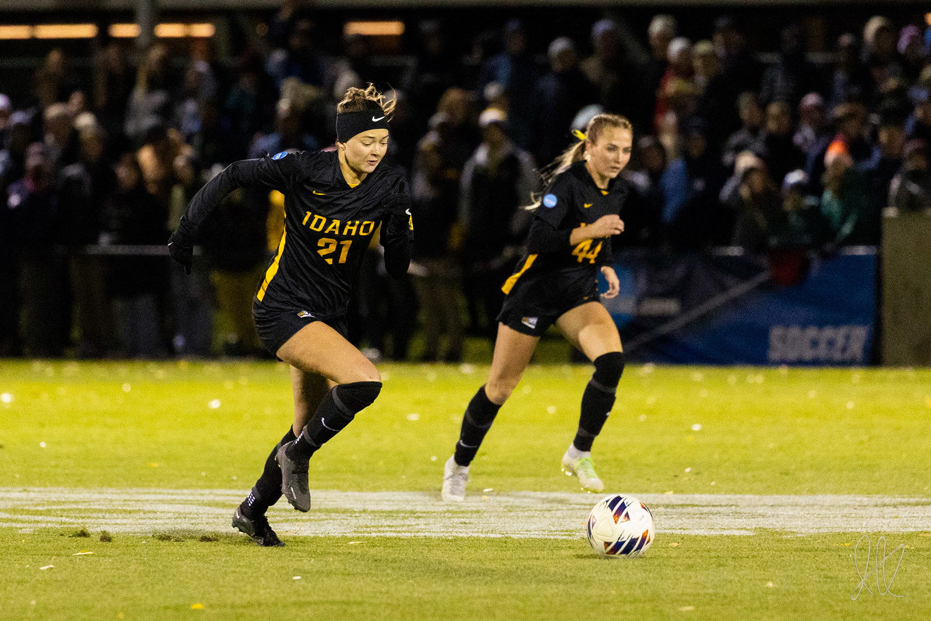 Senior Forward Maddy Lasher dribbling the ball towards the Gonzaga goal
