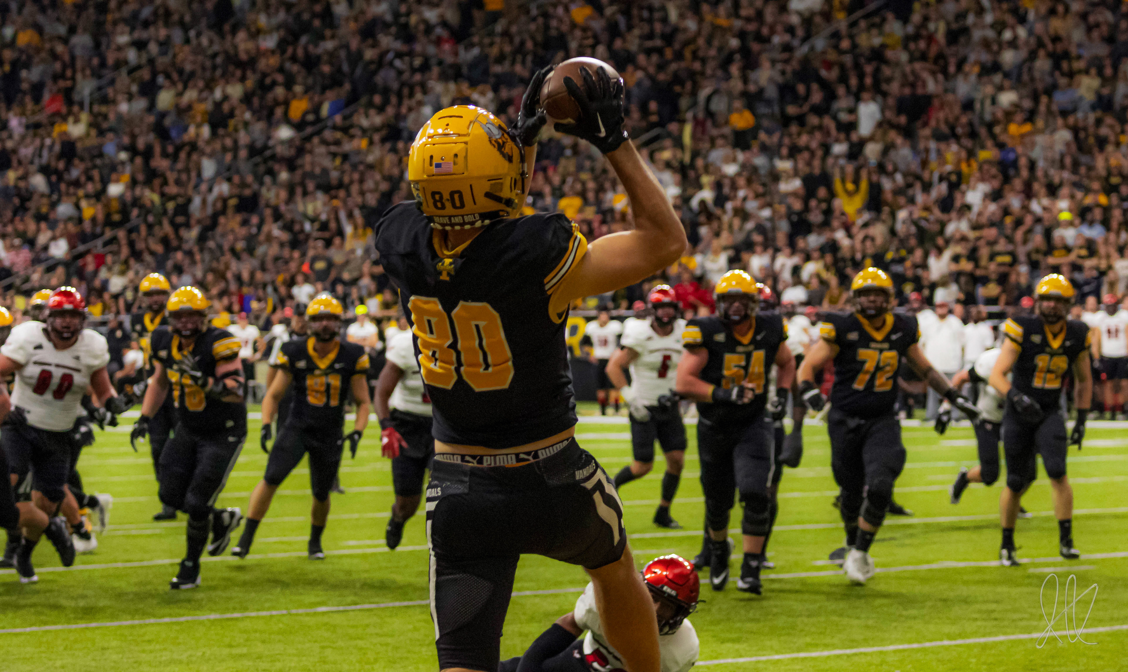 Idaho wide receiver Hayden Hatten catches a touchdown pass in a game against Eastern Washington University on Nov. 5, 2022. (Argonaut/John Keegan)