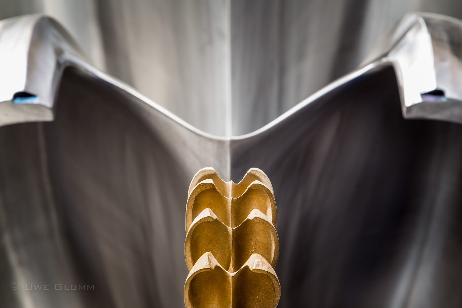 kleine und große Peltonbecher 