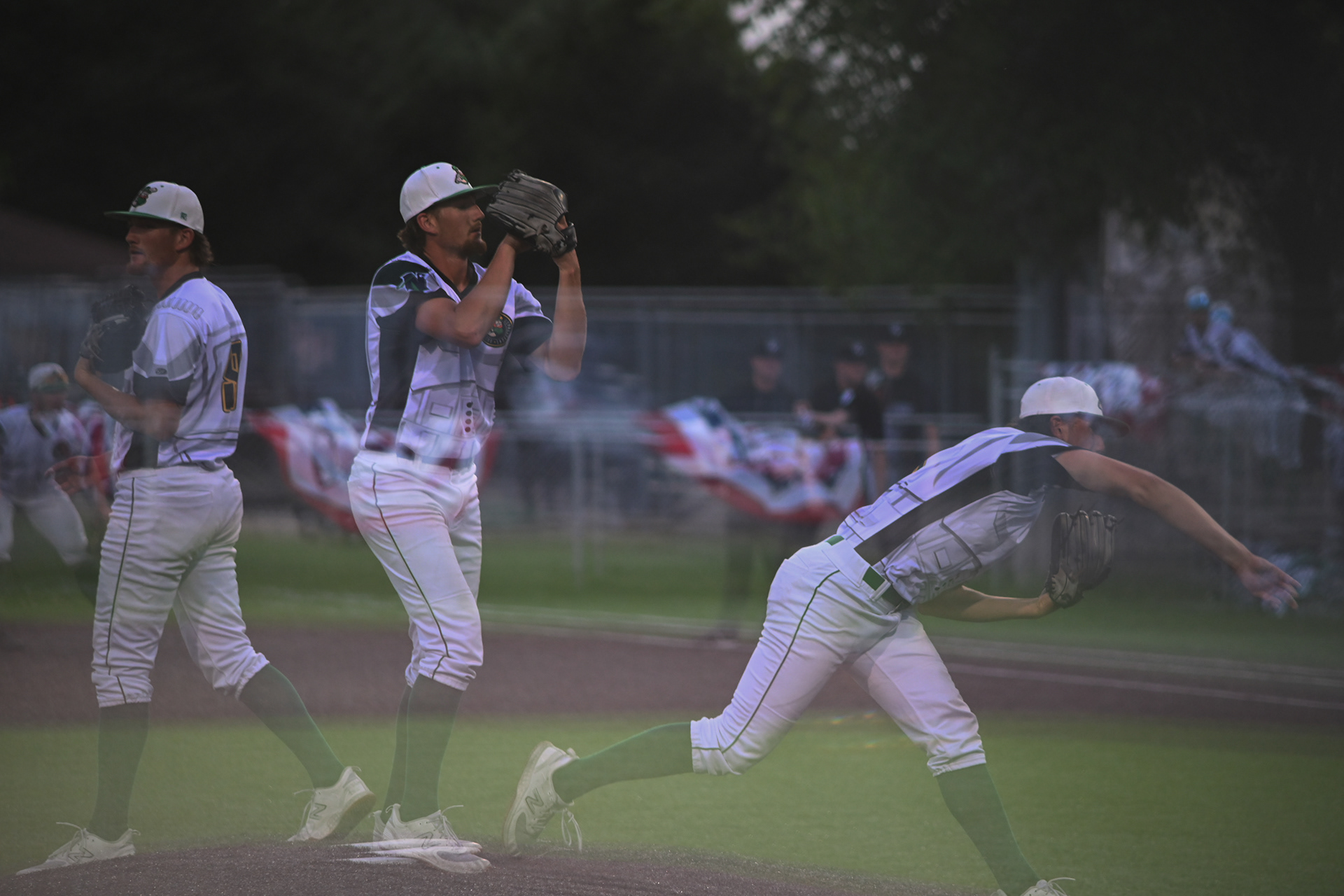 nikon z6ii, yashica yashinon 75-230mm