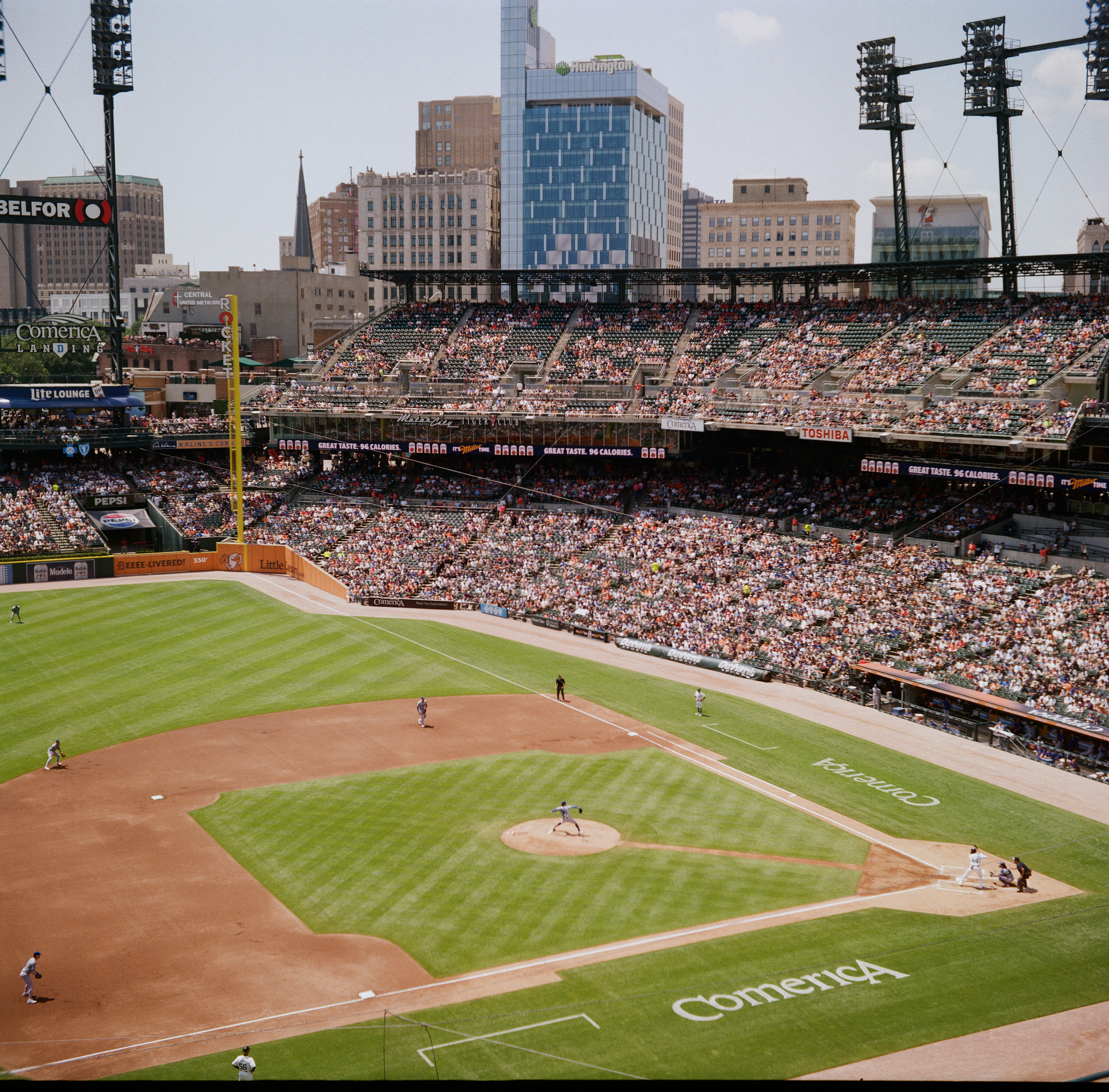 yashica-c tlr, kodak gold 200