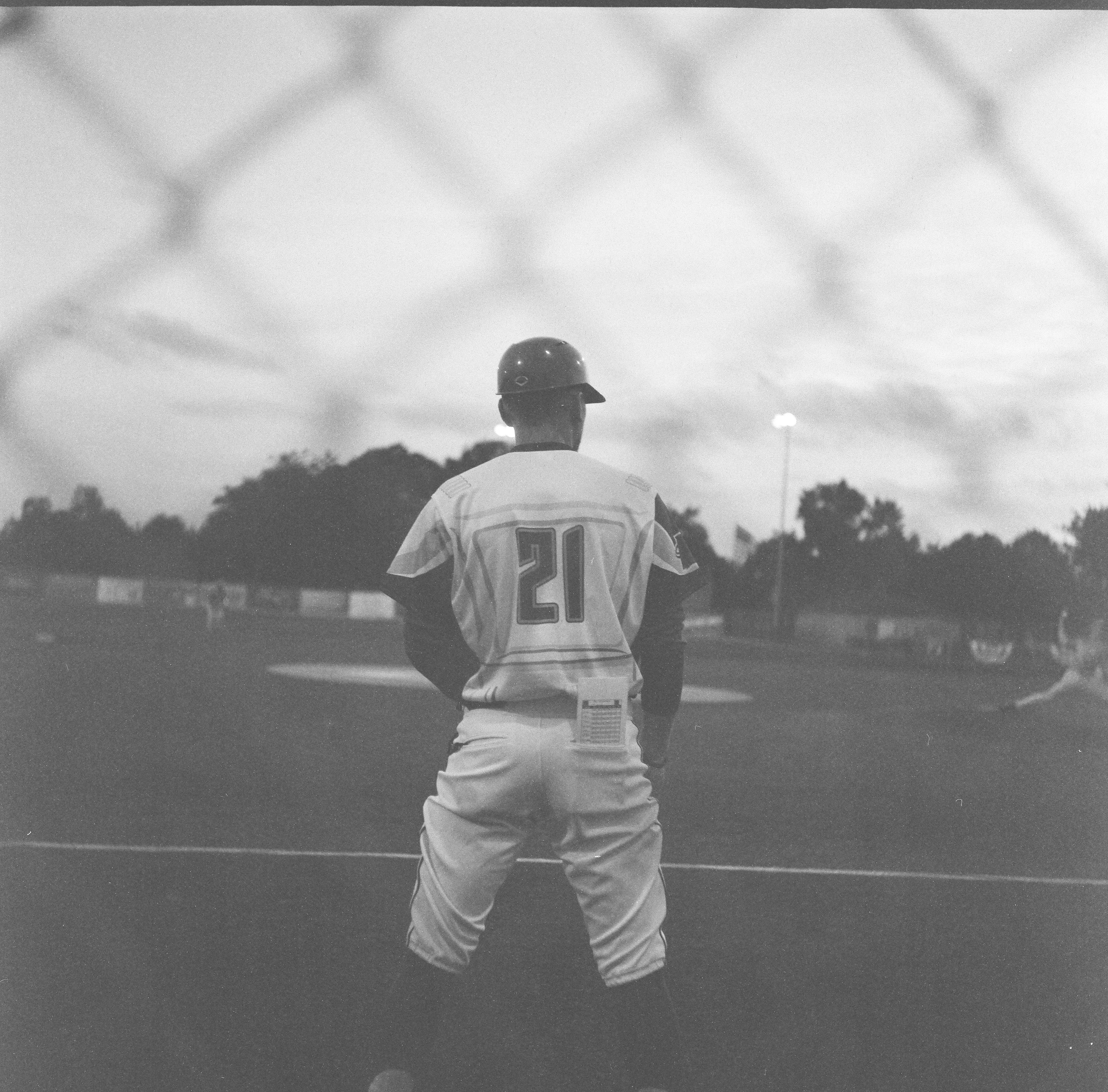 yashica-c tlr, lomography lady grey