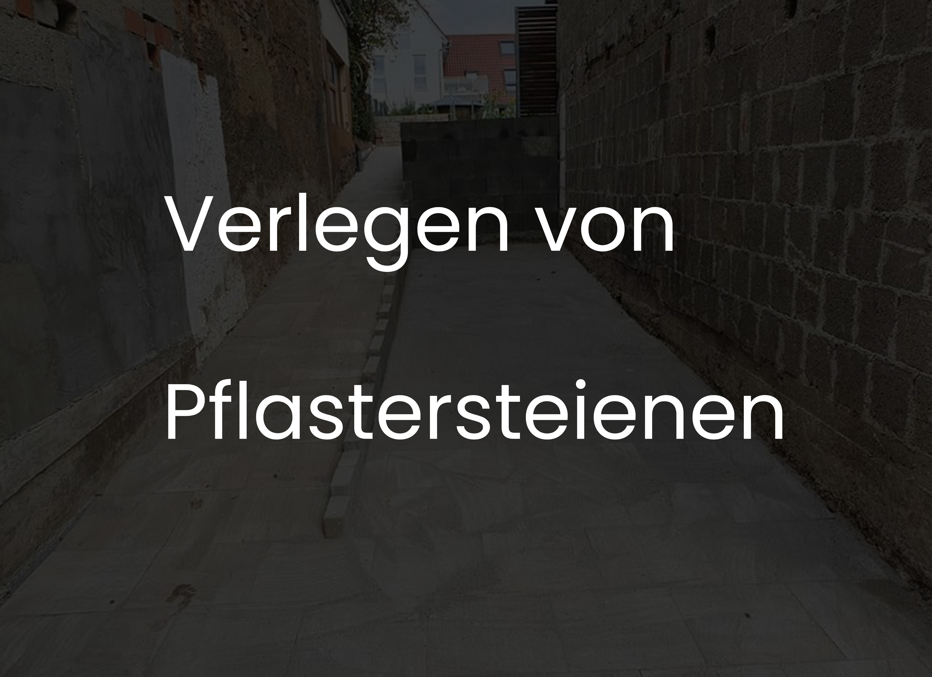 Pflastersteine ebnen sowohl in öffentlichen als auch in privaten Gärten unseren Weg.