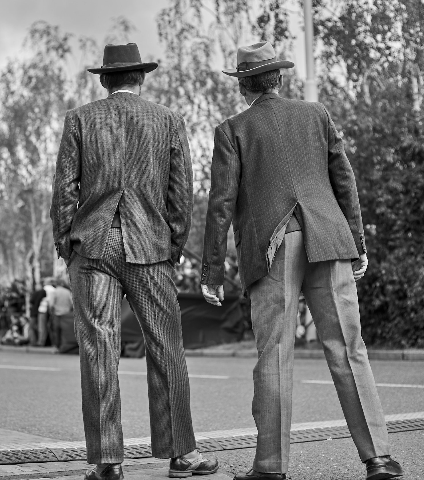 80. let Anthropoid