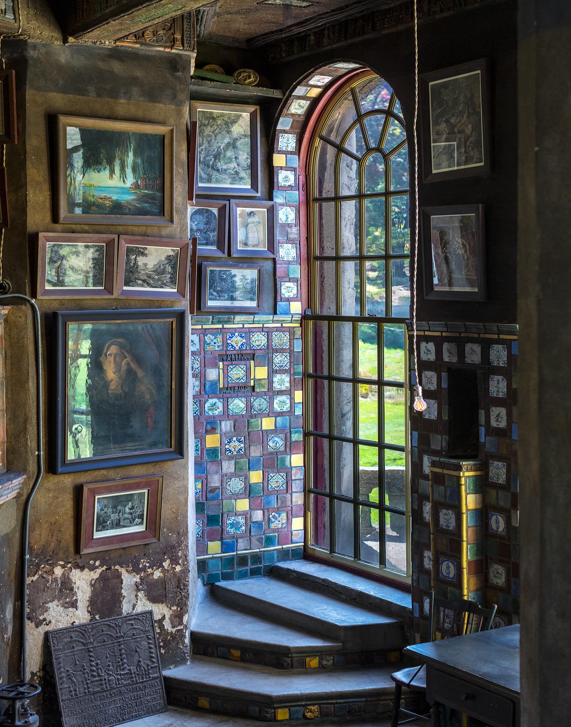 Stepped Bay Window Image# FH01