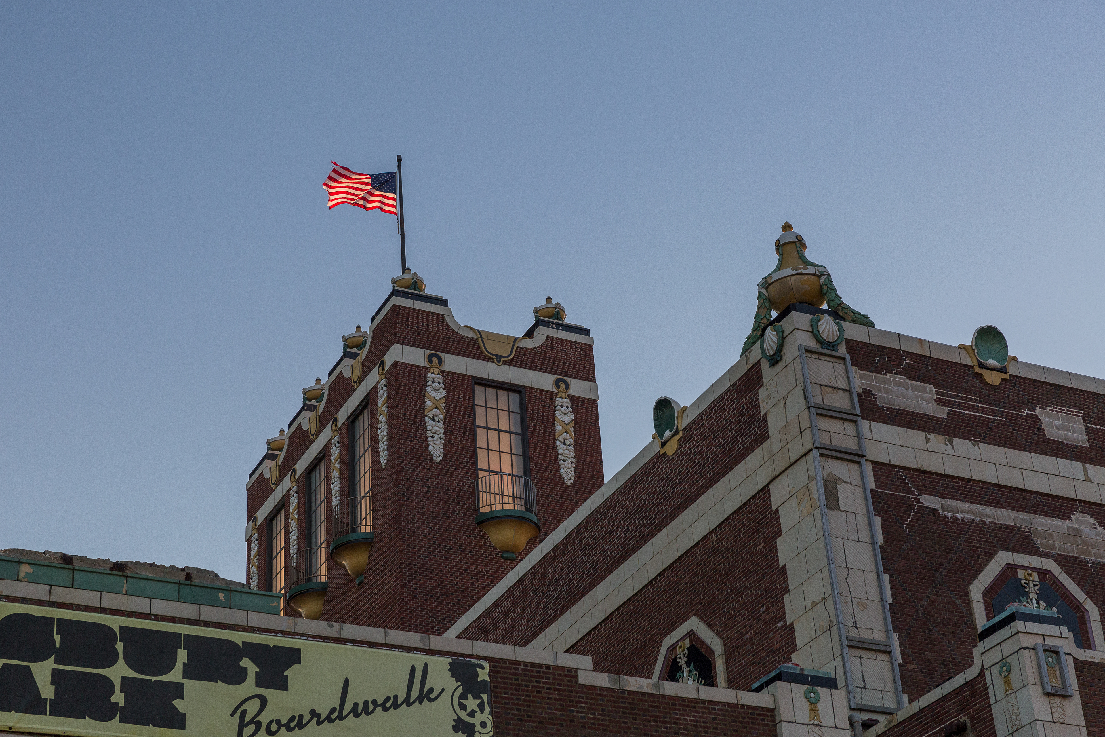 The Paramount Tower Image# AP07