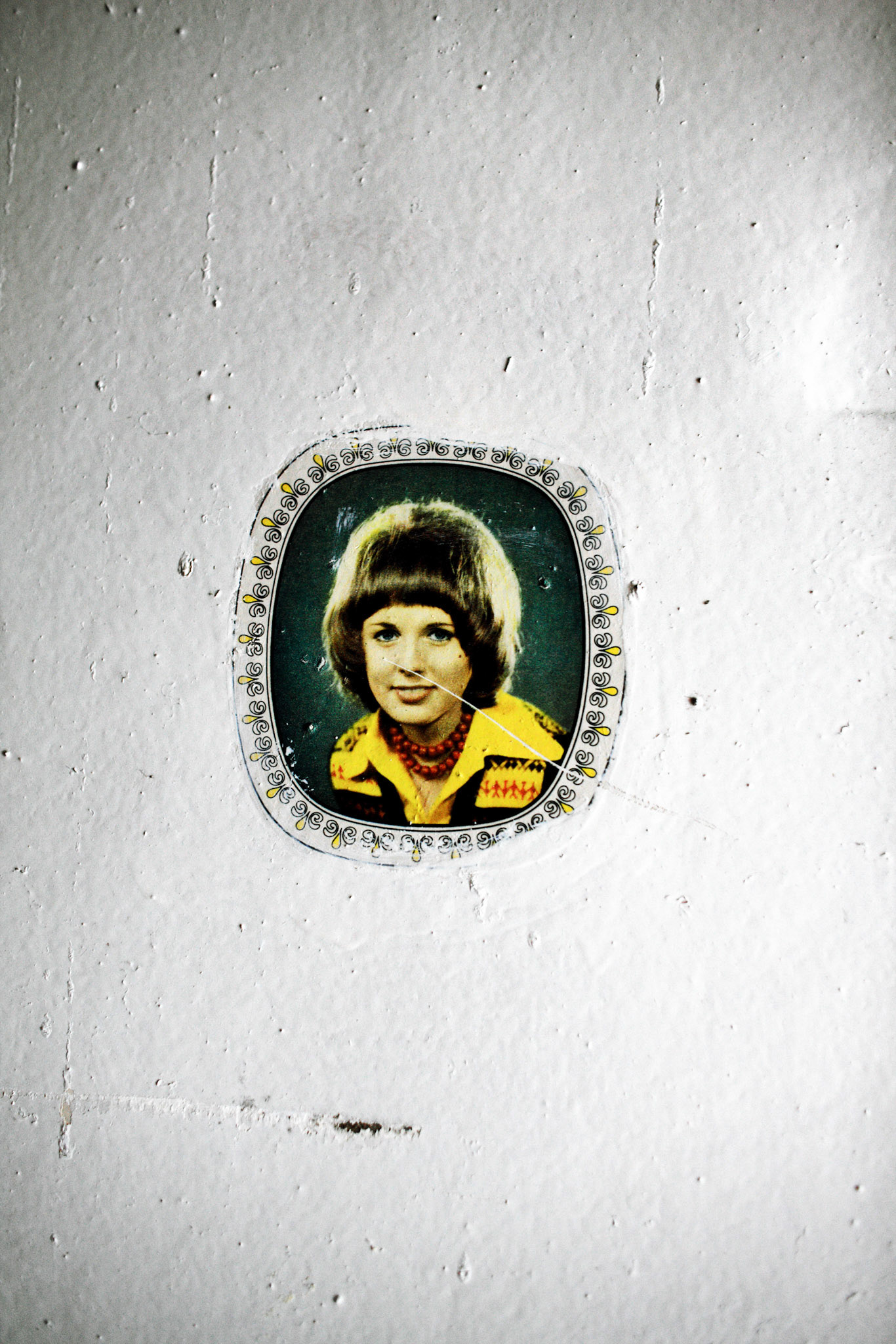 This lady had been lived in this 16 storeyed appartment near by the cultural center, Pripyat. The stecker is still on your locker room.
