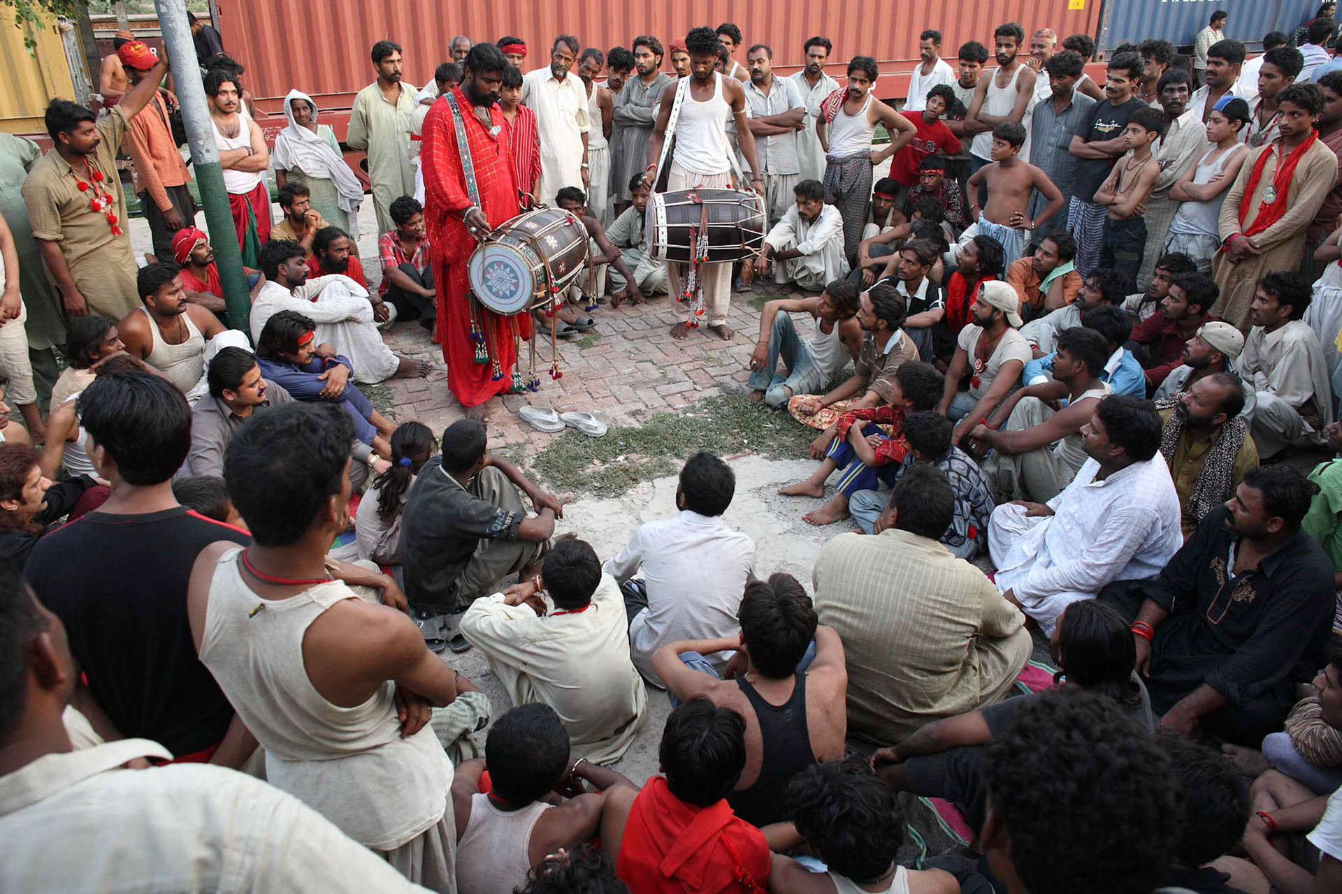 Gonga sain(Left) and Mithu sain(Right) had played the sufi beat for entertaining devotees during a long layover in the railway station. (Travel)