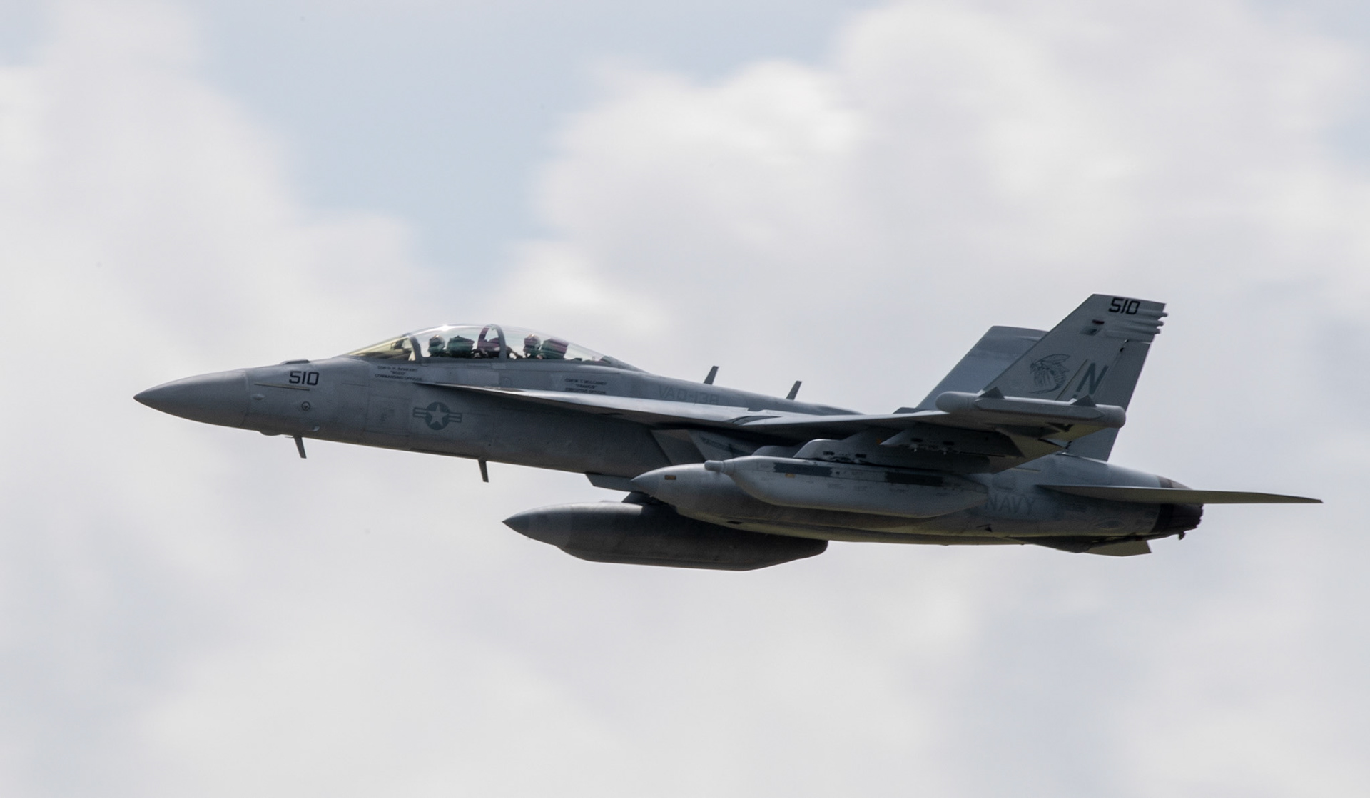 180730-F-PM645-8944