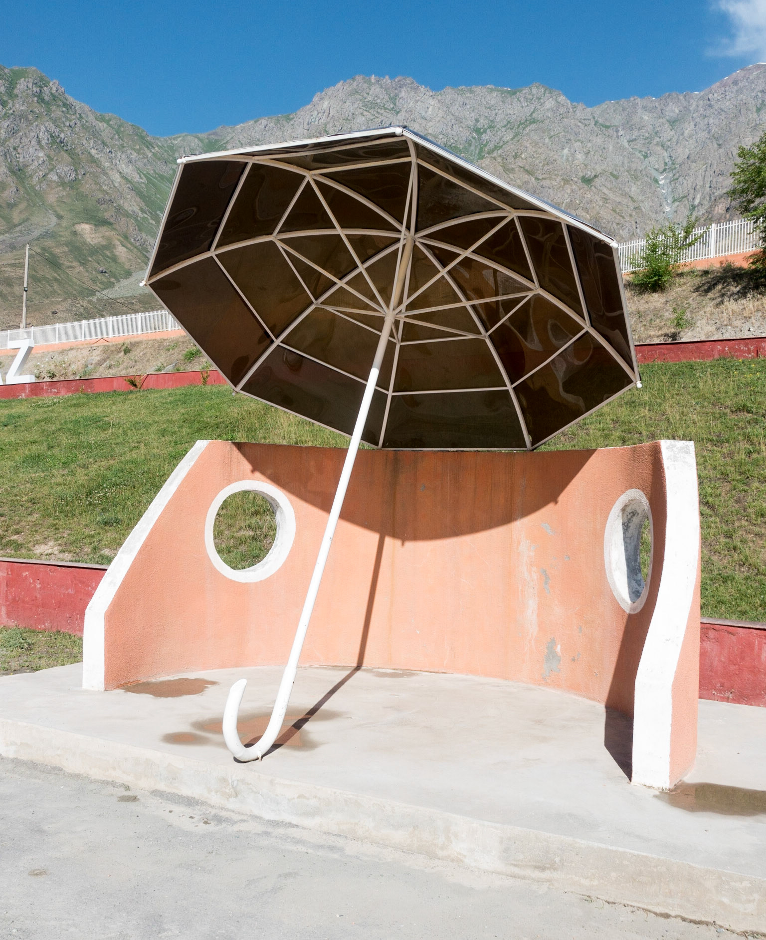 Kalai-Kum: Bus Shelter