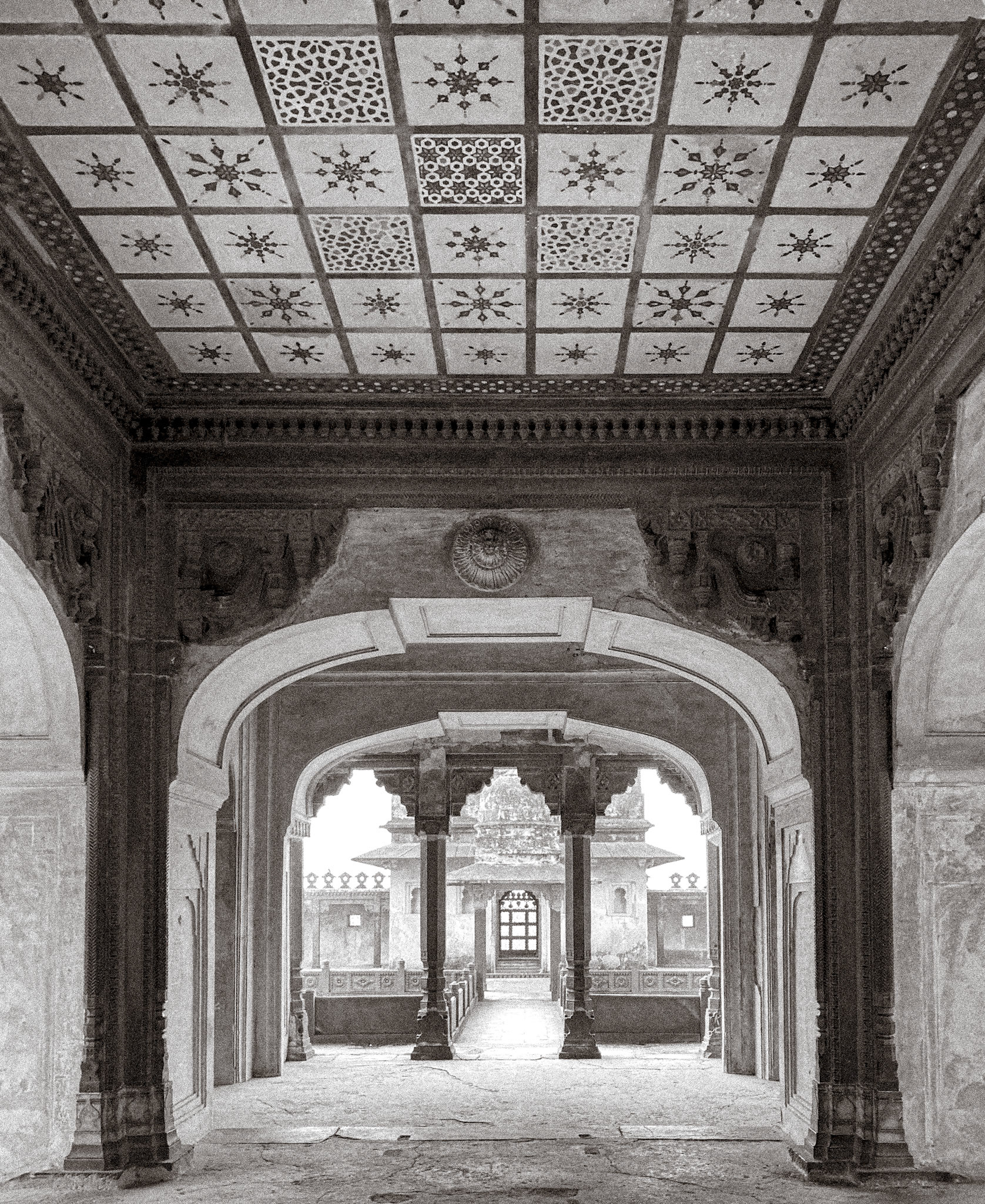 Datia: Birsingh Deo Palace