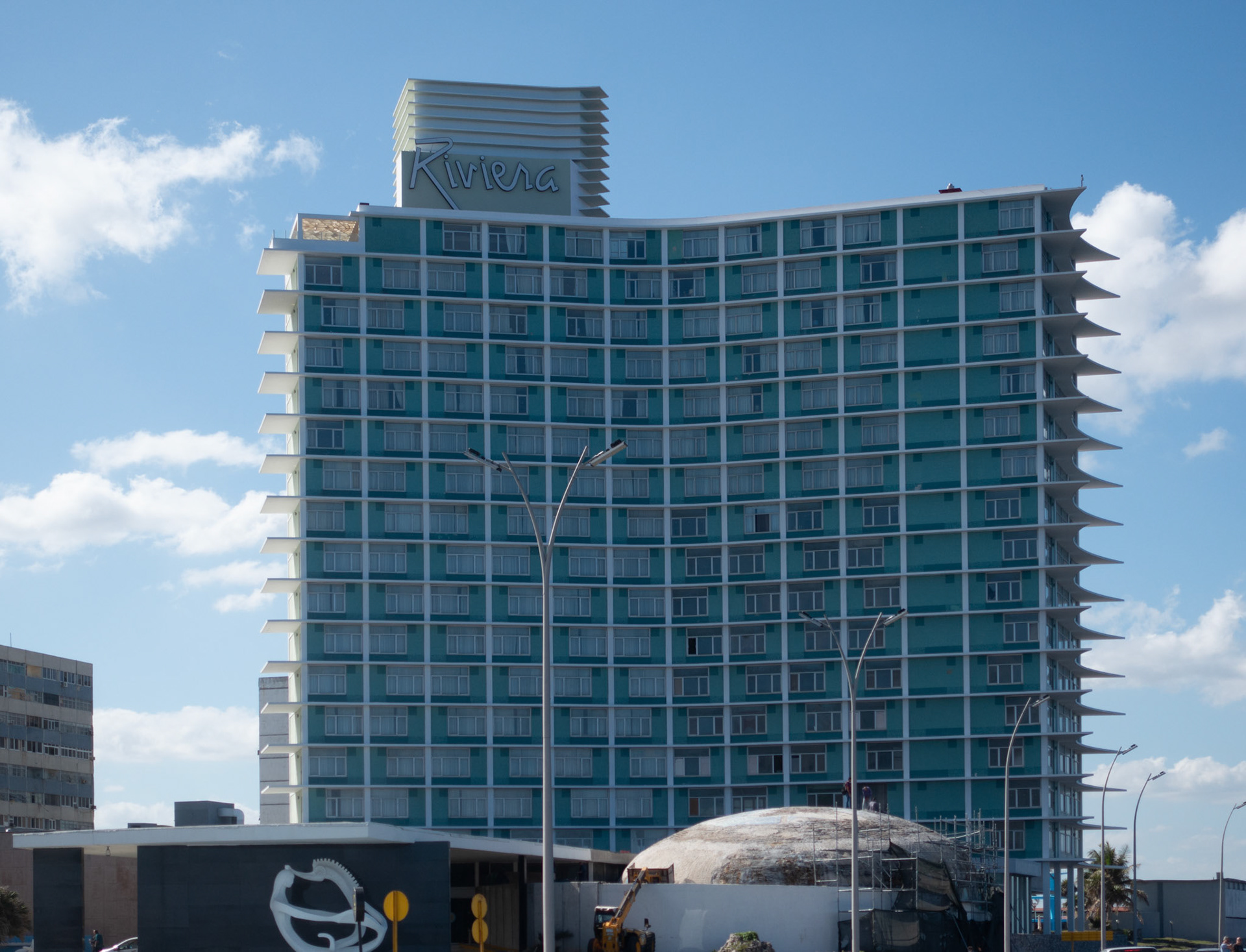 Havana:  American Mafioso built hotel