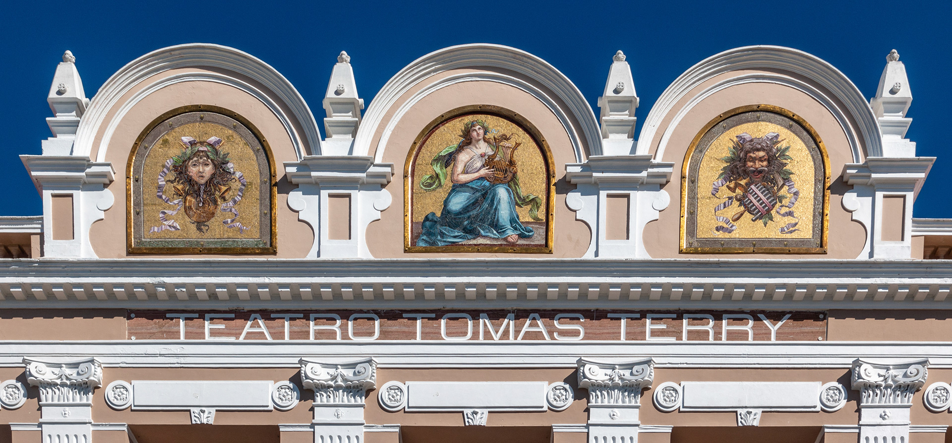 Cienfuegos: Terry Thomas Theatre (Detail)