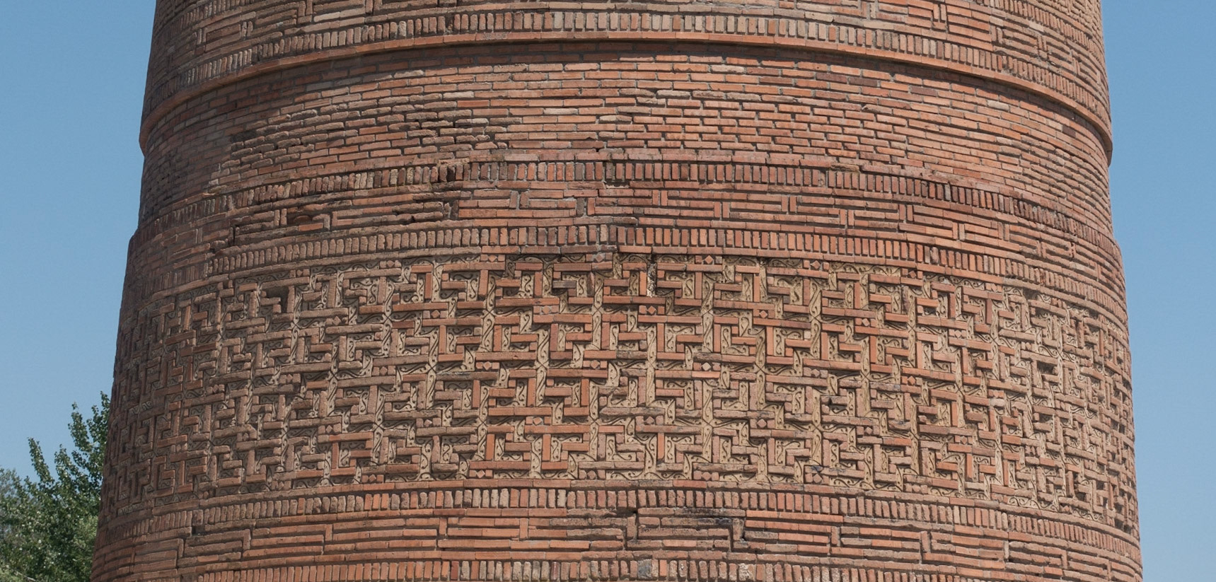 Uzgen: 12c Mausoleum Complex - detail