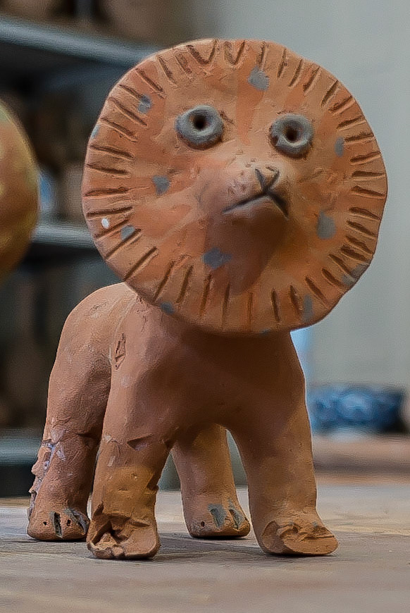 Tashkent: Rakhimov's Ceramic Studio - they also pass on skills to primary age children.  A sun lion.
